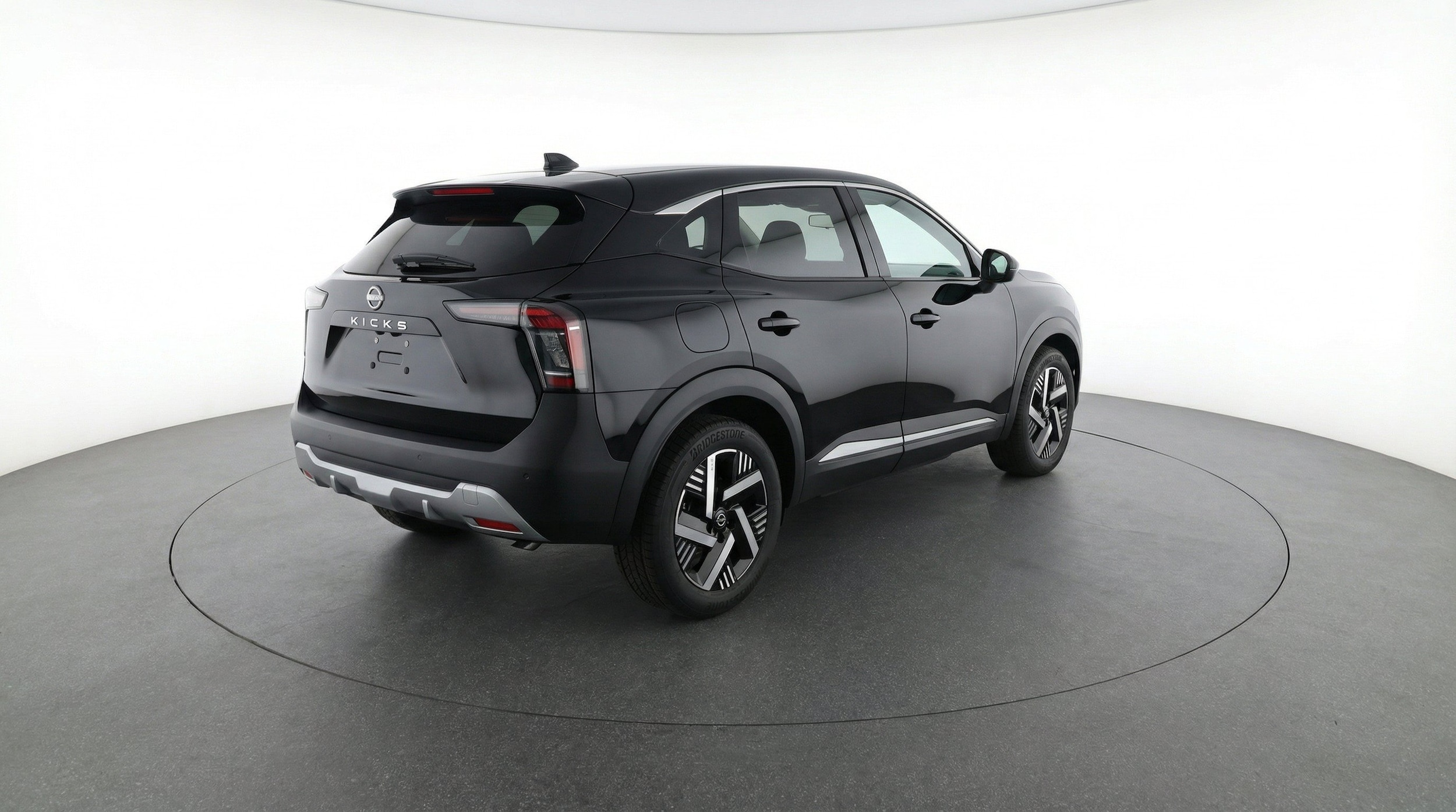 Thumbnail: 2026 Nissan Kicks - 9