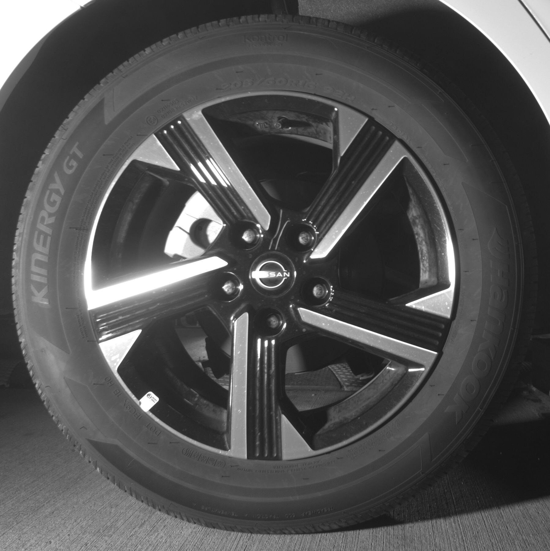 Thumbnail: 2025 Nissan Sentra - 12