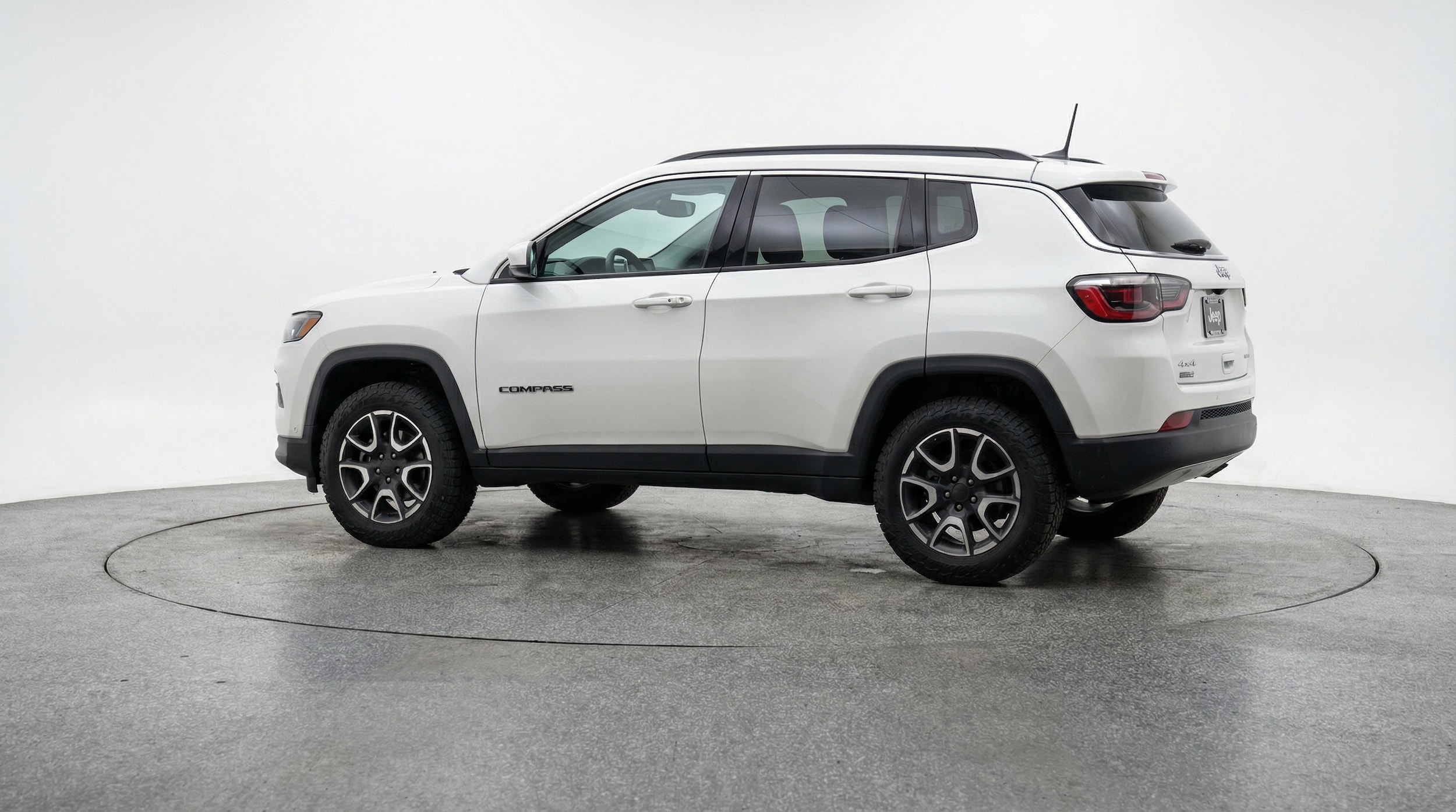 Thumbnail: 2025 Jeep Compass - 4