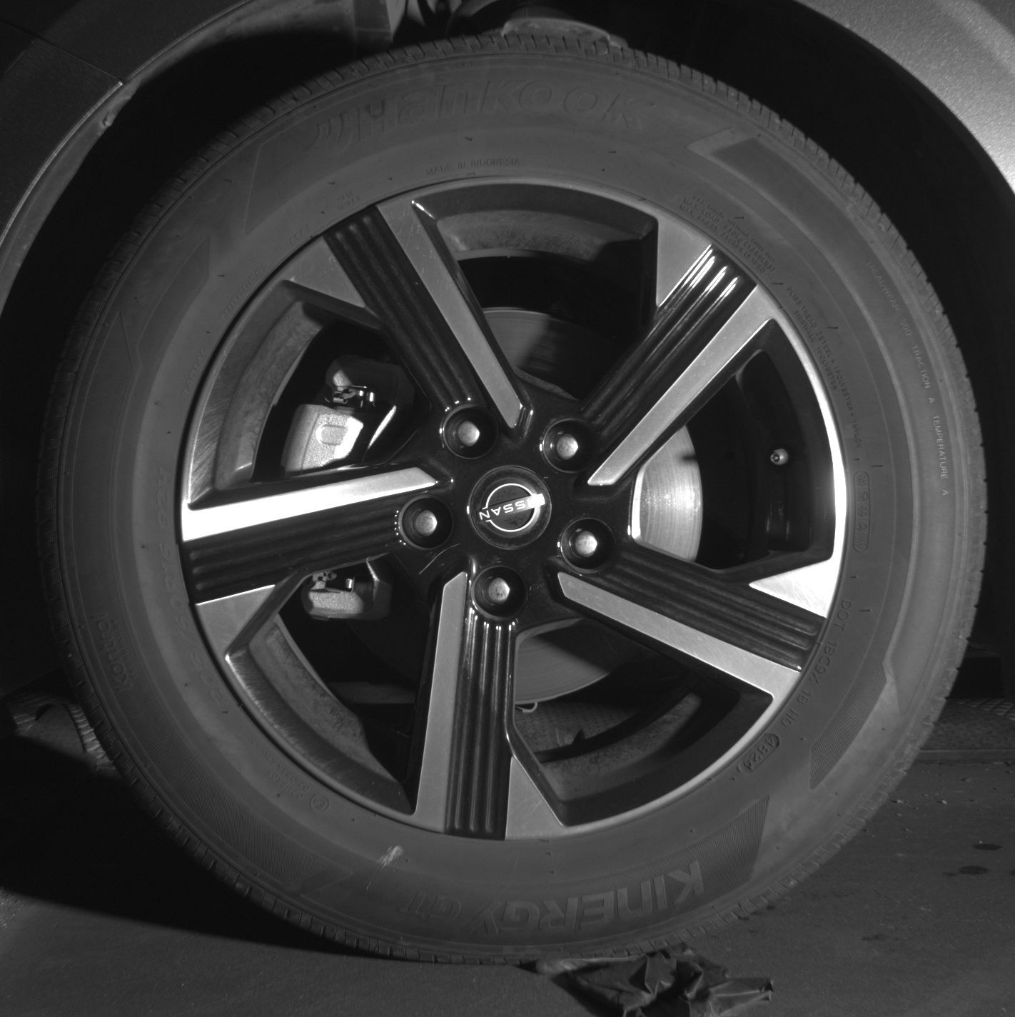 Thumbnail: 2025 Nissan Sentra - 9