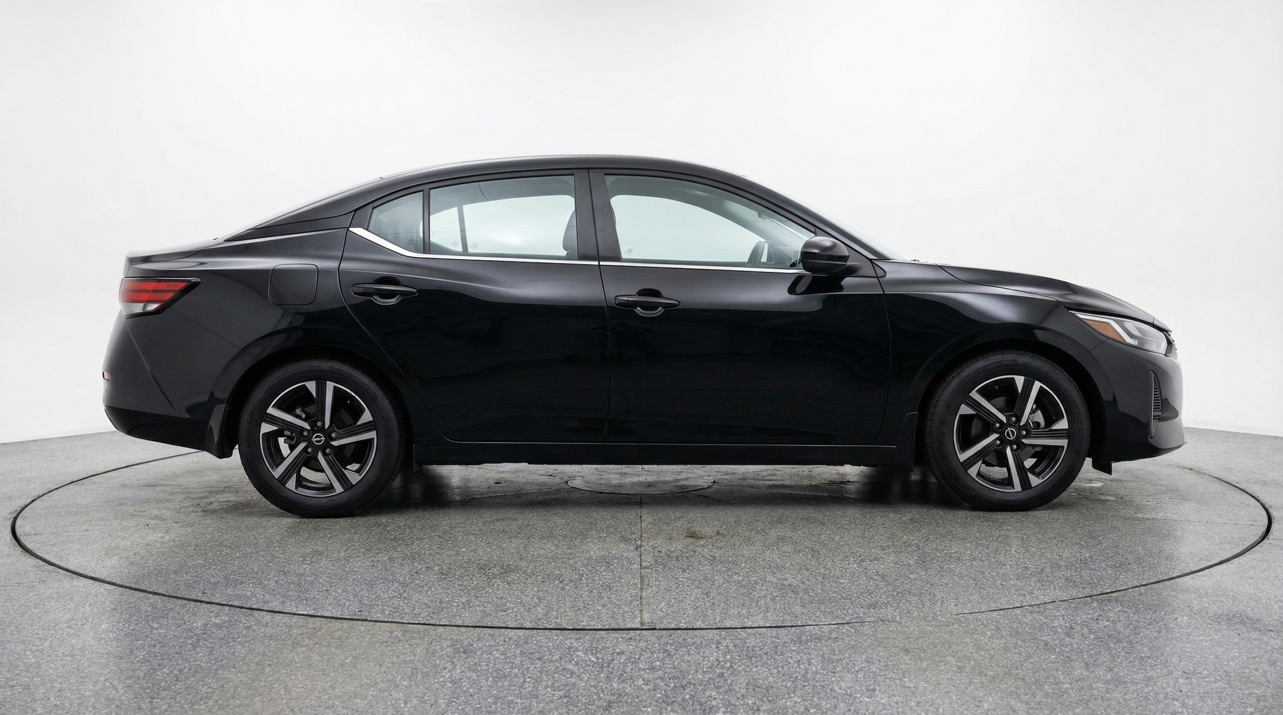 Thumbnail: 2025 Nissan Sentra - 8