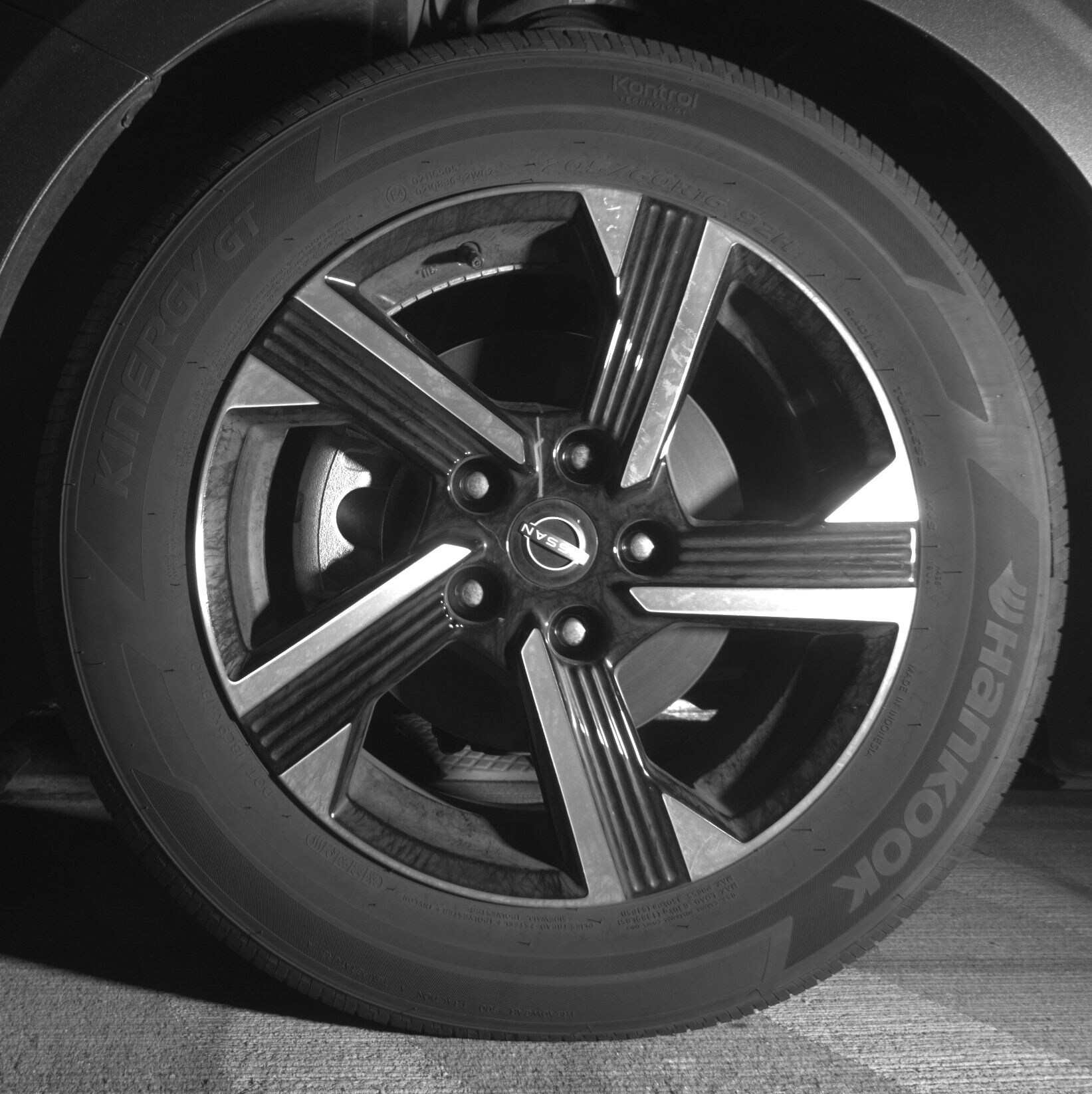 Thumbnail: 2025 Nissan Sentra - 9