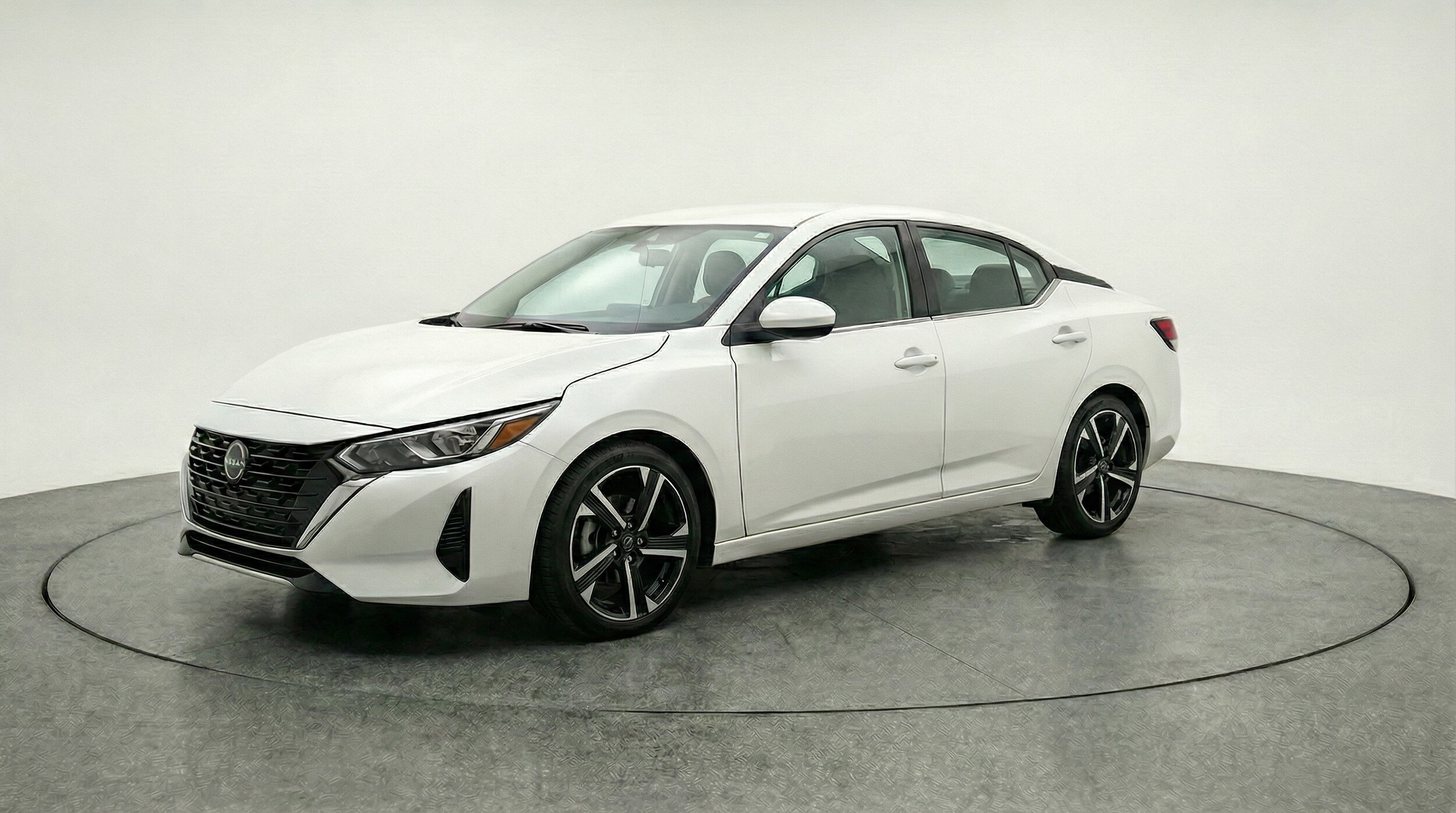 Thumbnail: 2025 Nissan Sentra - 3