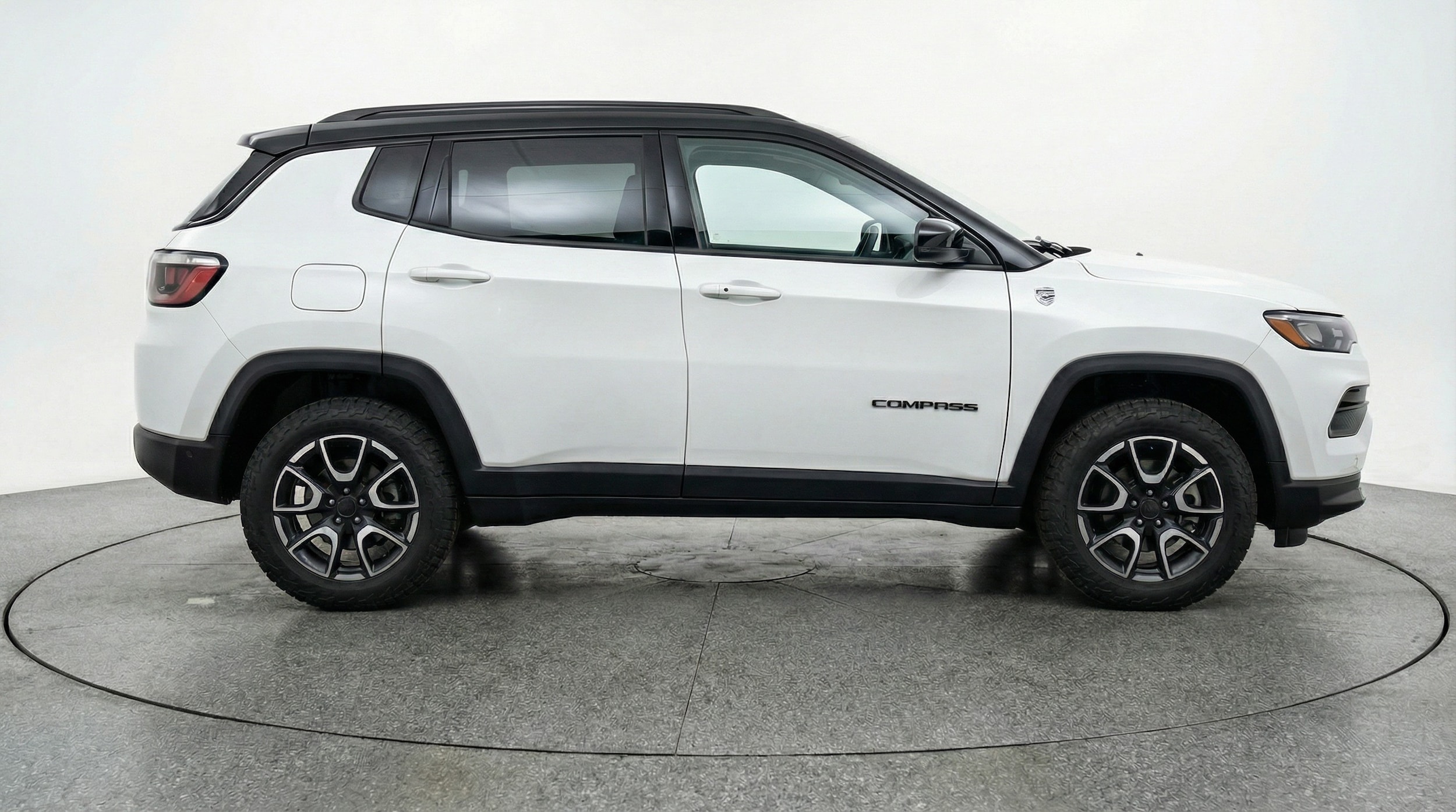 Thumbnail: 2025 Jeep Compass - 8
