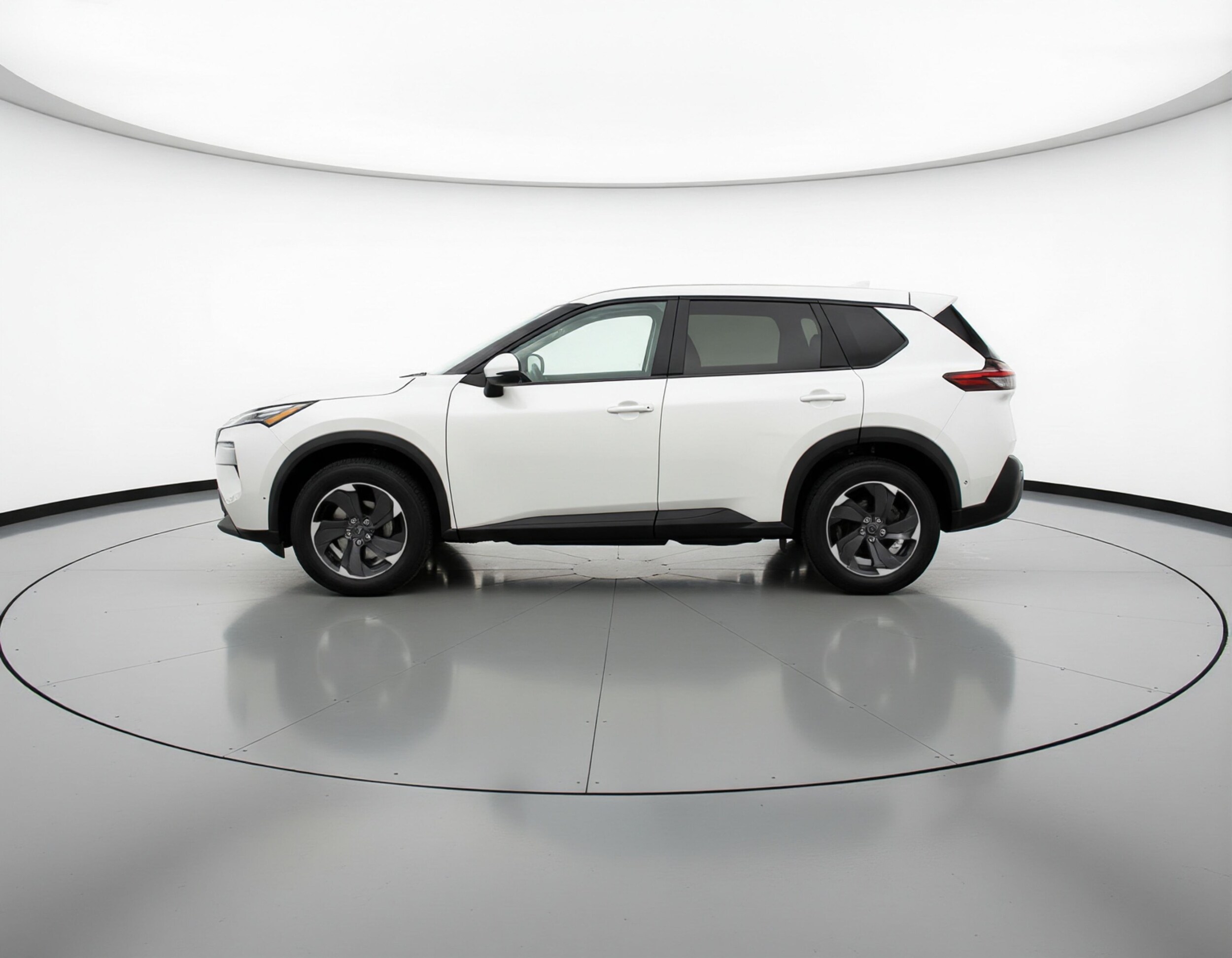 Thumbnail: 2025 Nissan Rogue - 4