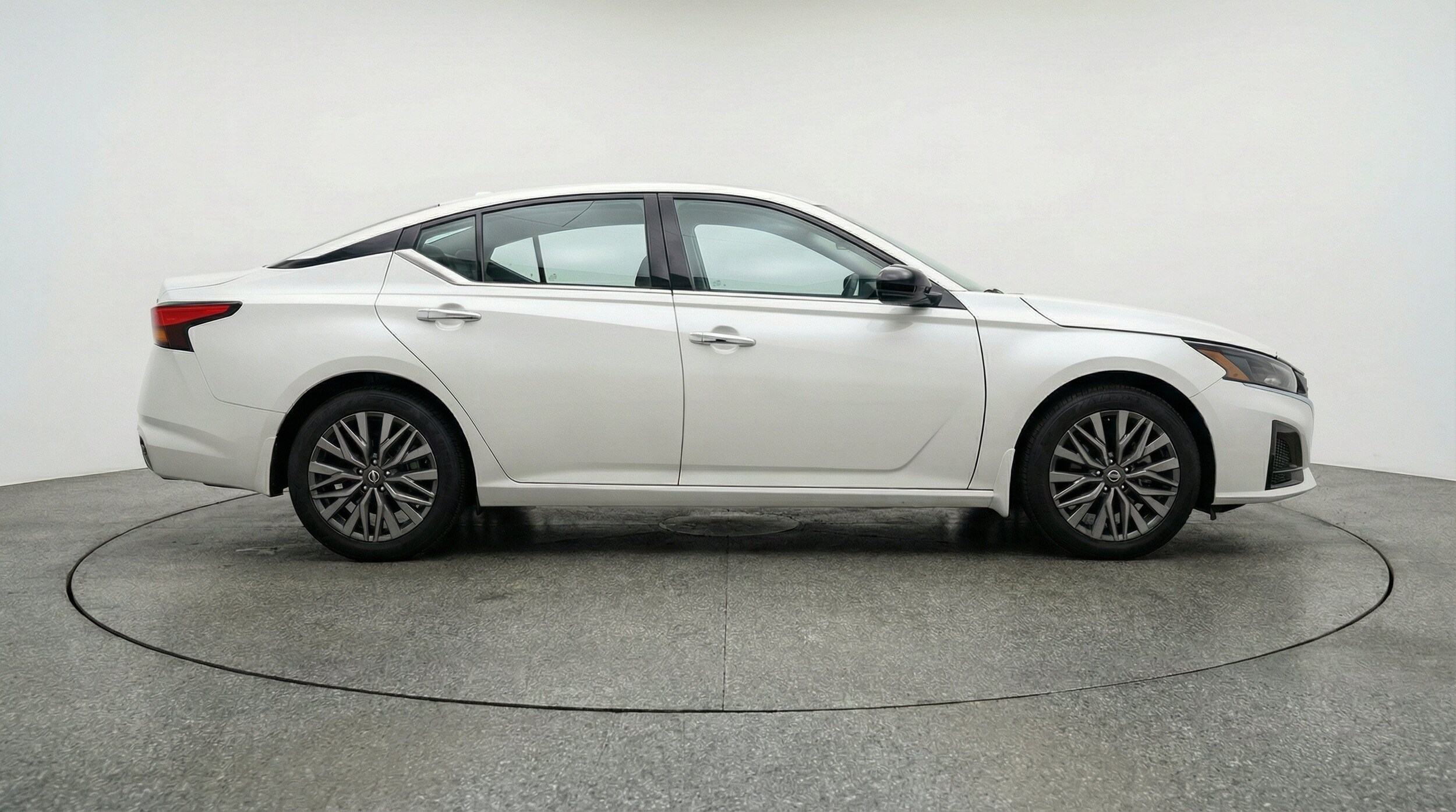 Thumbnail: 2025 Nissan Altima - 11