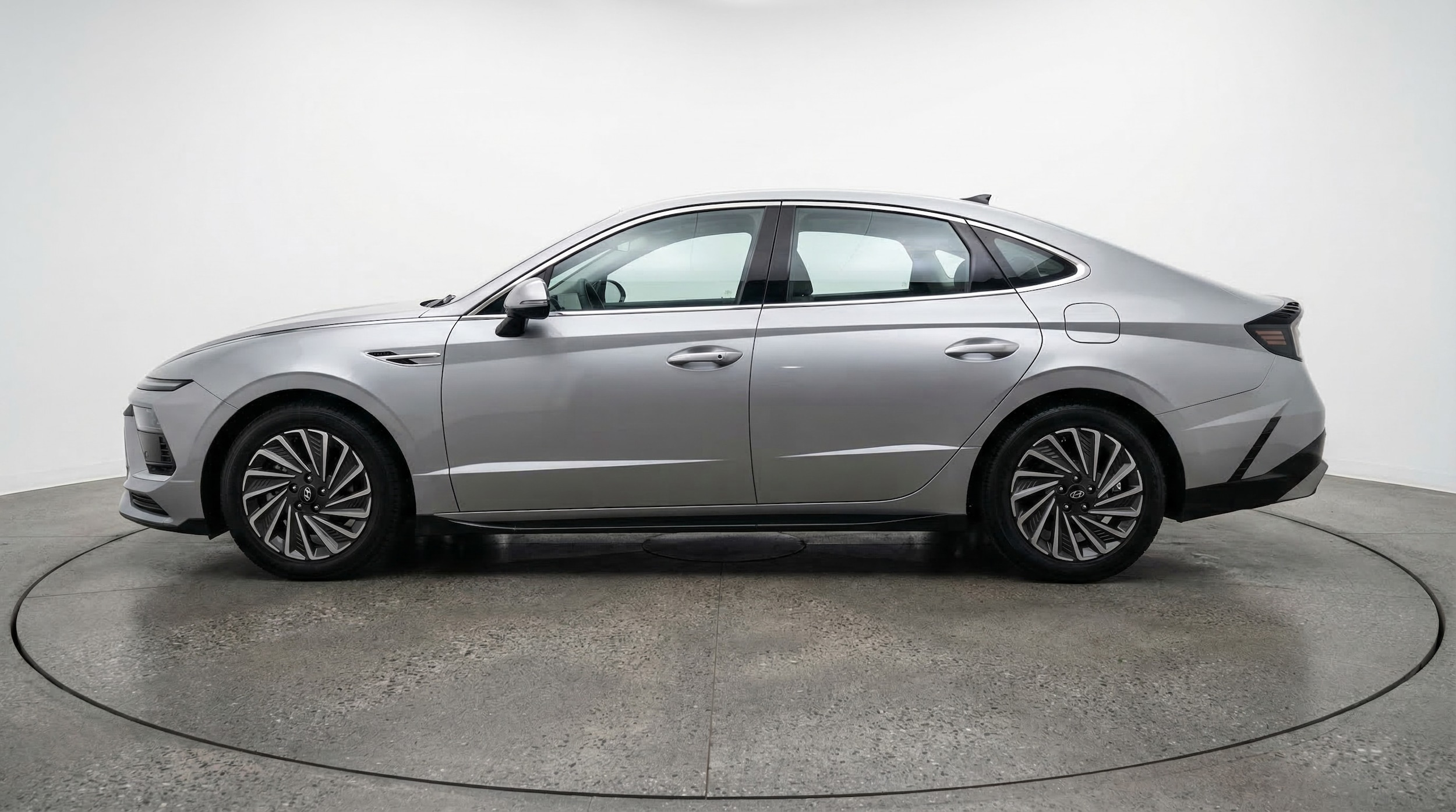 Thumbnail: 2025 Hyundai Sonata - 4