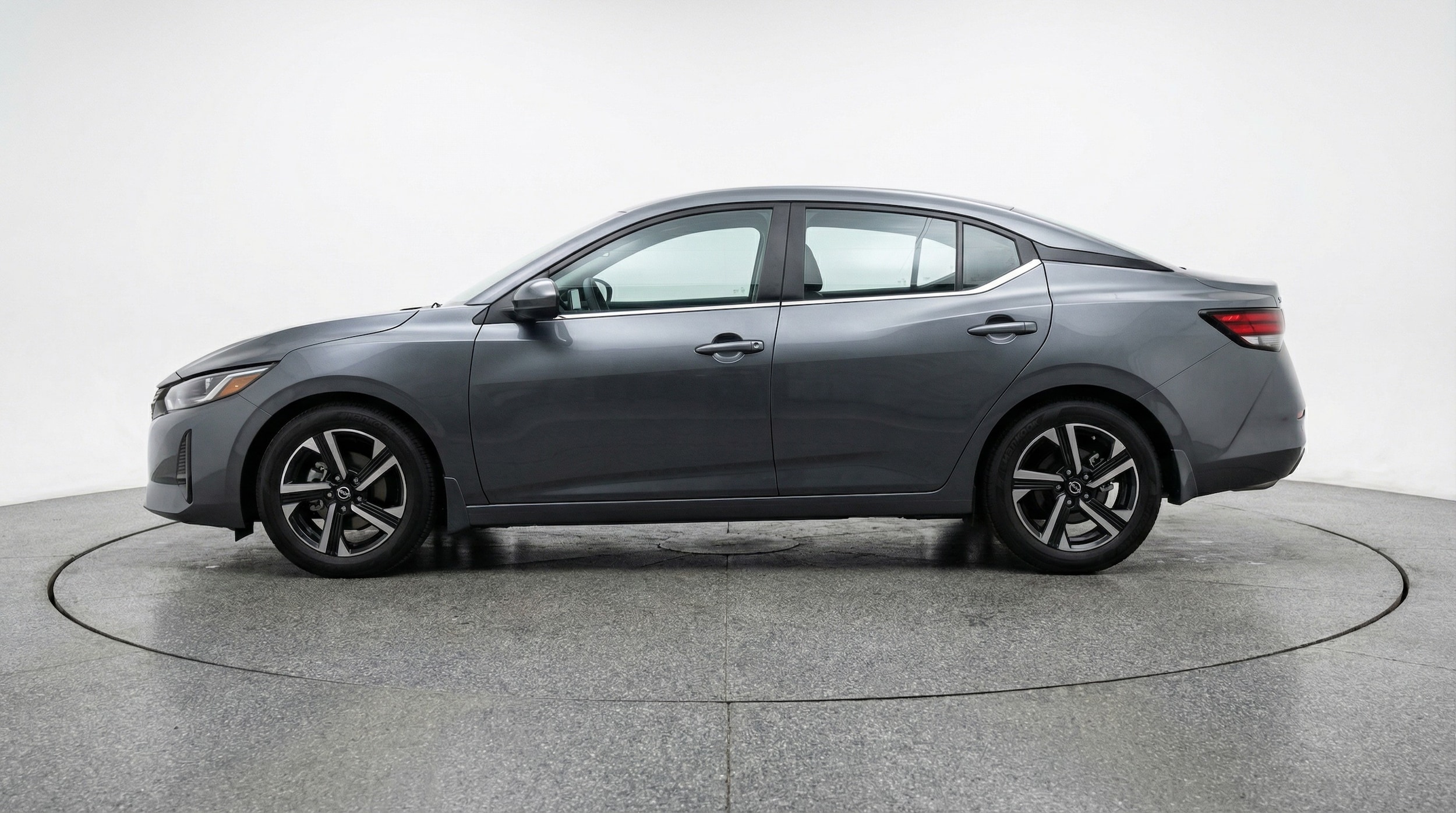 Thumbnail: 2025 Nissan Sentra - 4