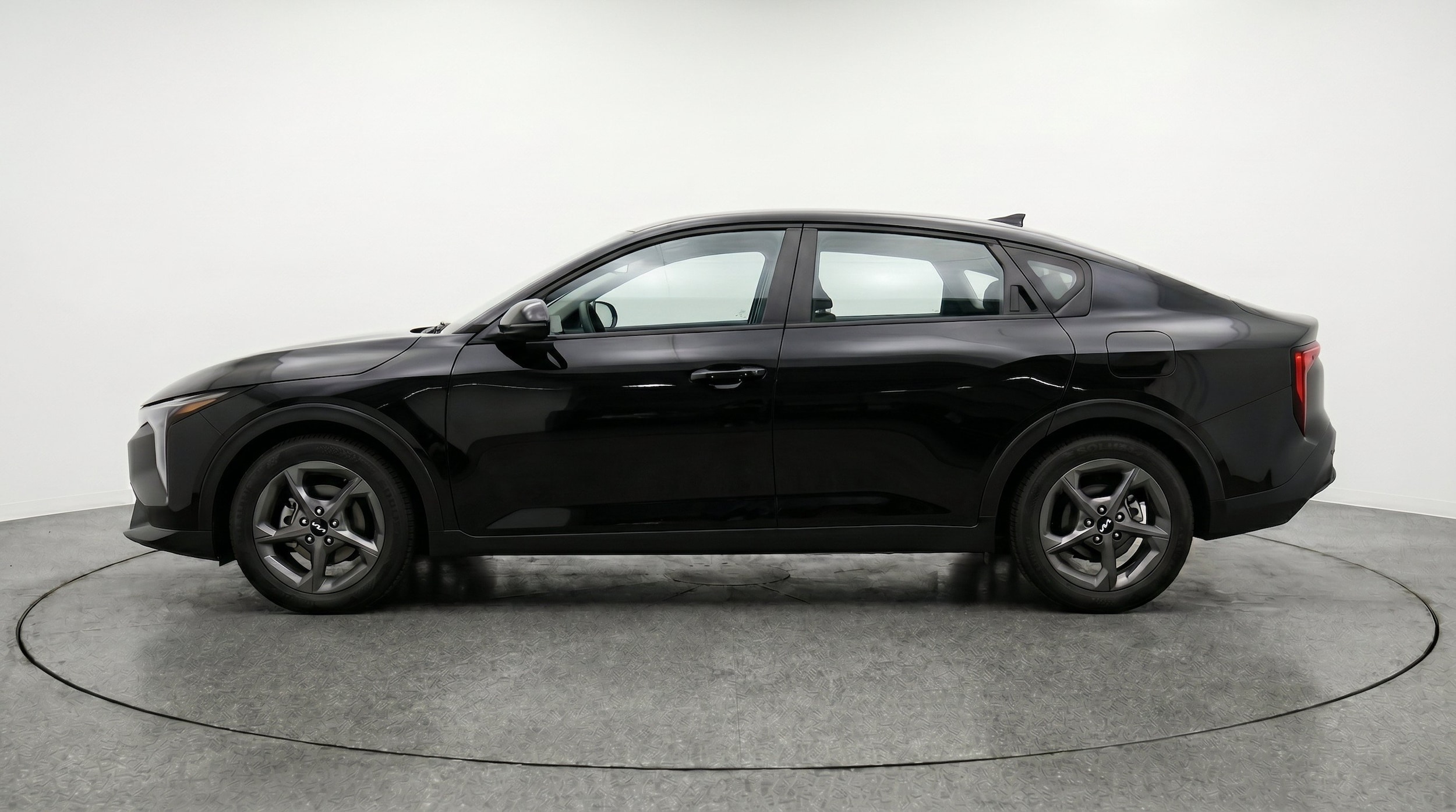 Thumbnail: 2025 Kia K4 - 5