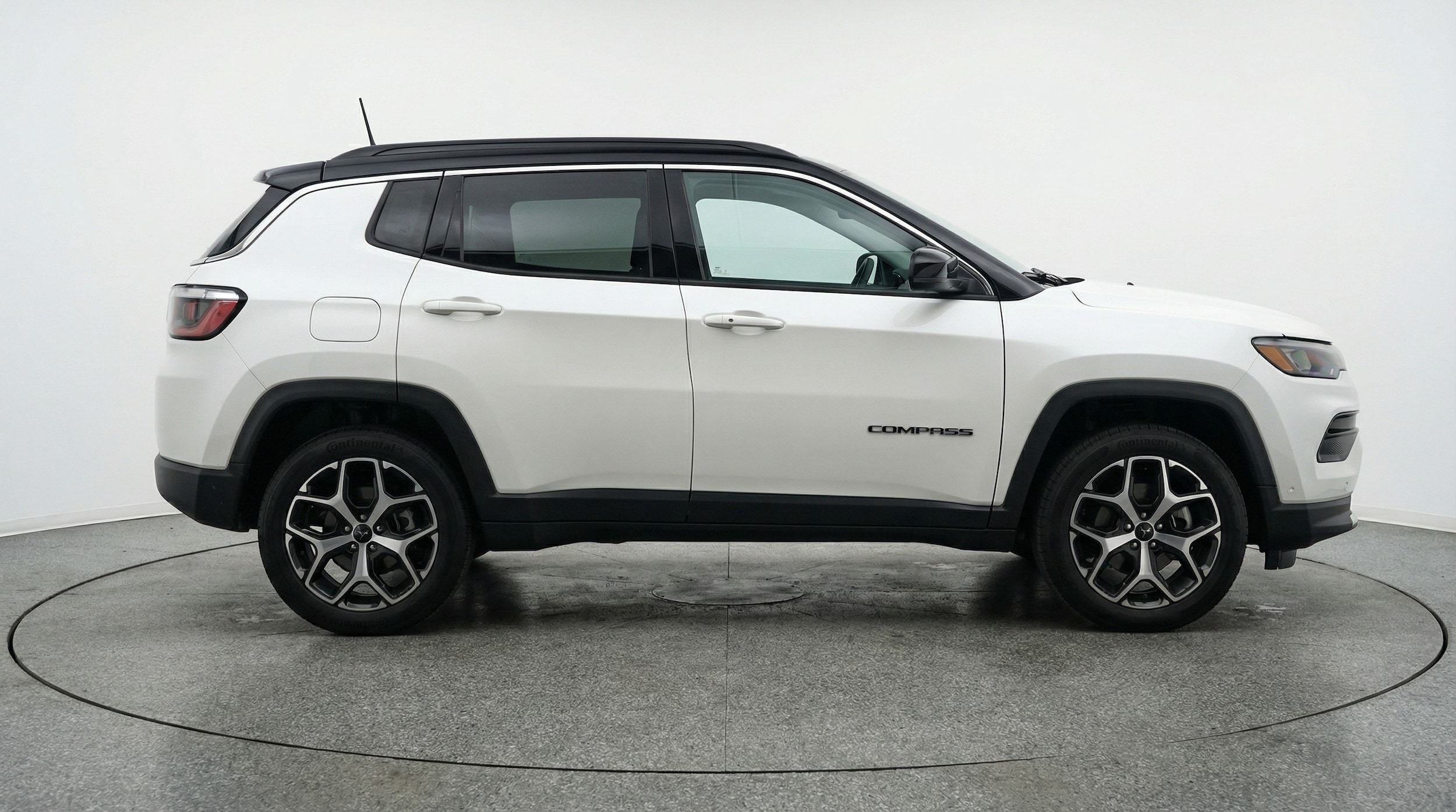 Thumbnail: 2025 Jeep Compass - 8