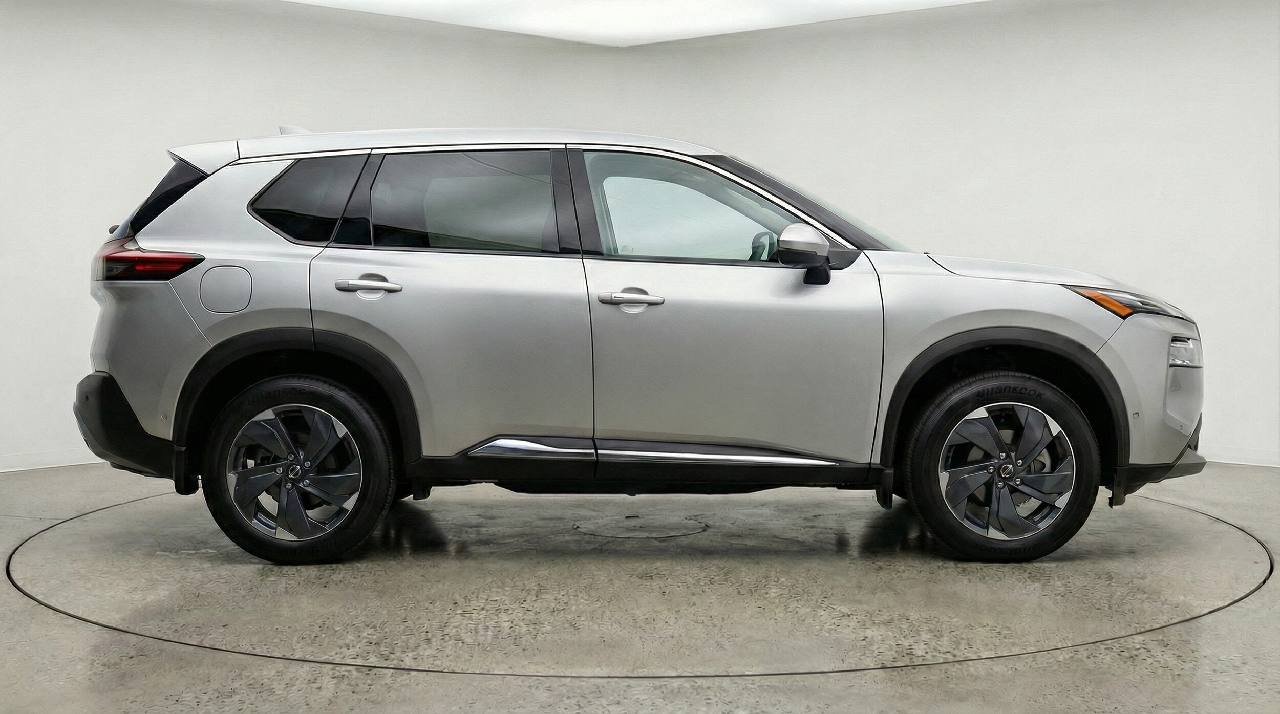 Thumbnail: 2025 Nissan Rogue - 8