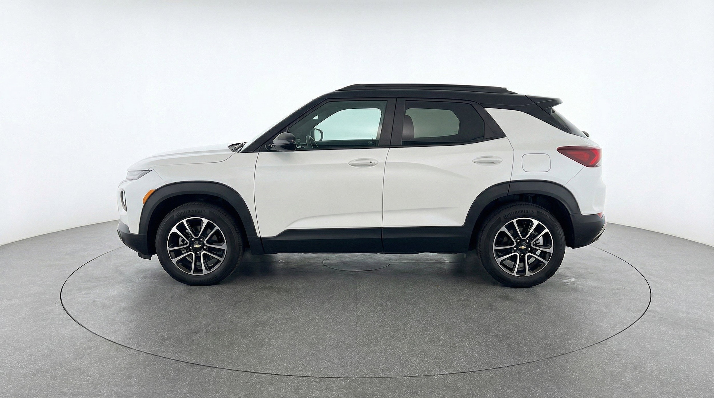 Thumbnail: 2025 Chevrolet TrailBlazer - 5