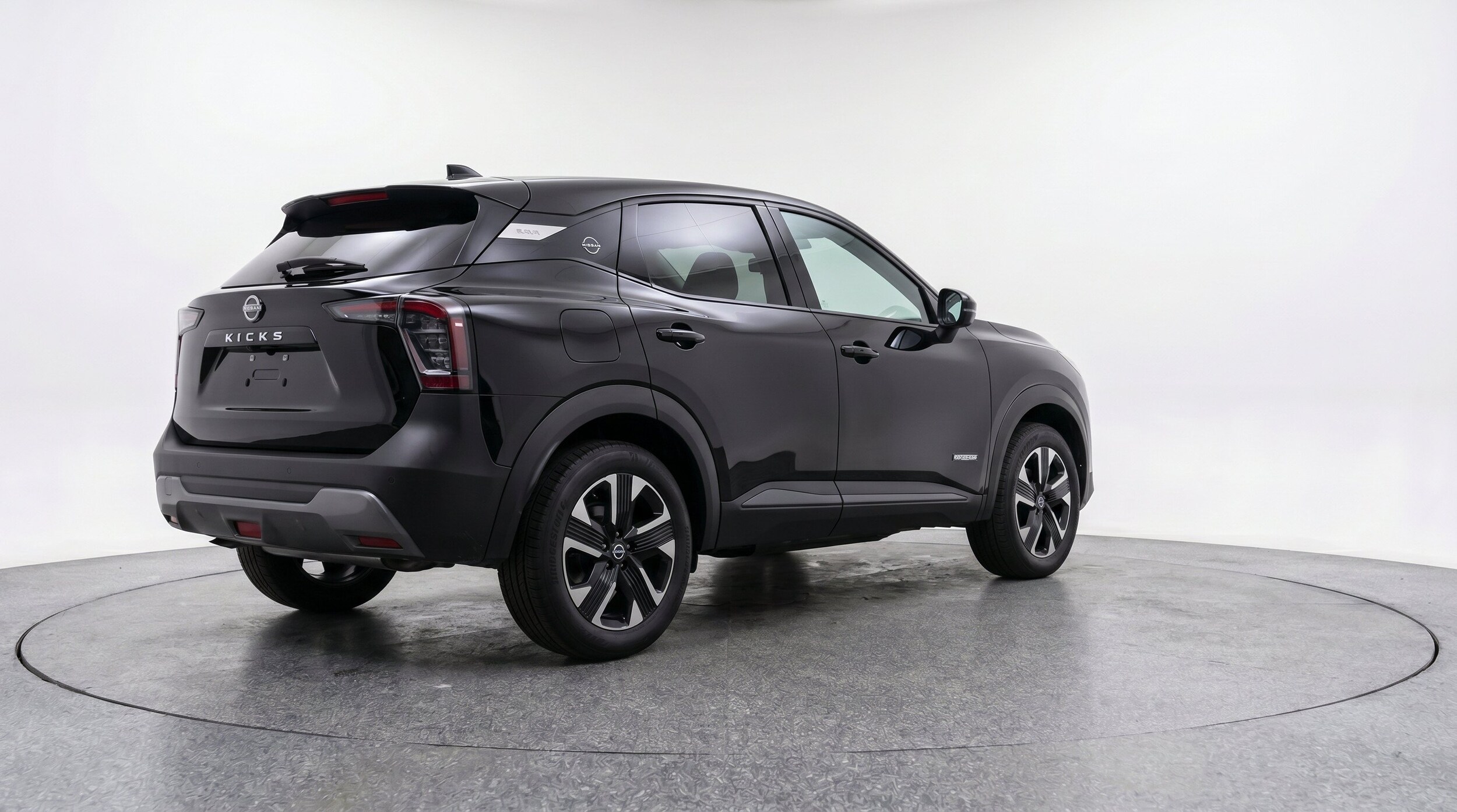 Thumbnail: 2026 Nissan Kicks - 9