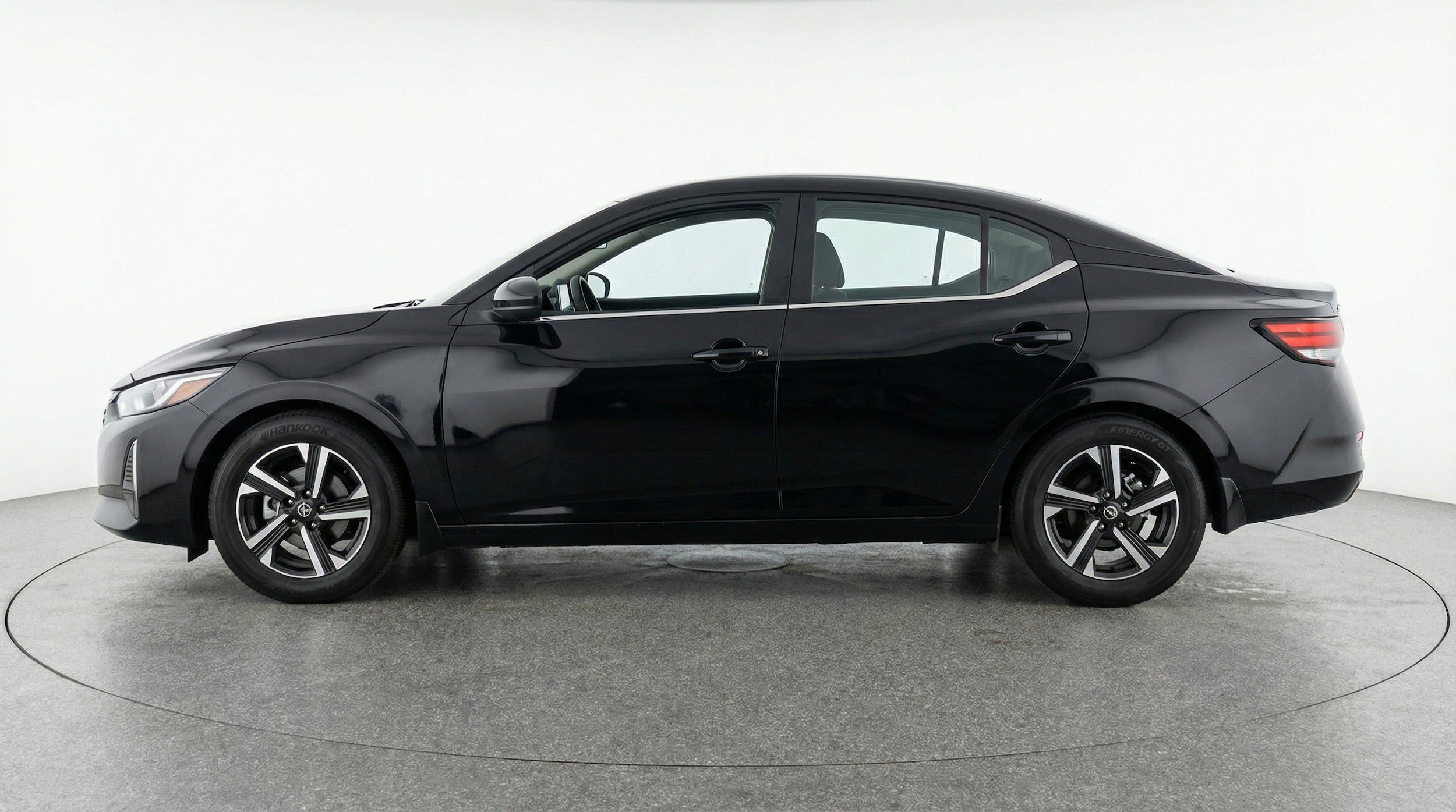 Thumbnail: 2025 Nissan Sentra - 5