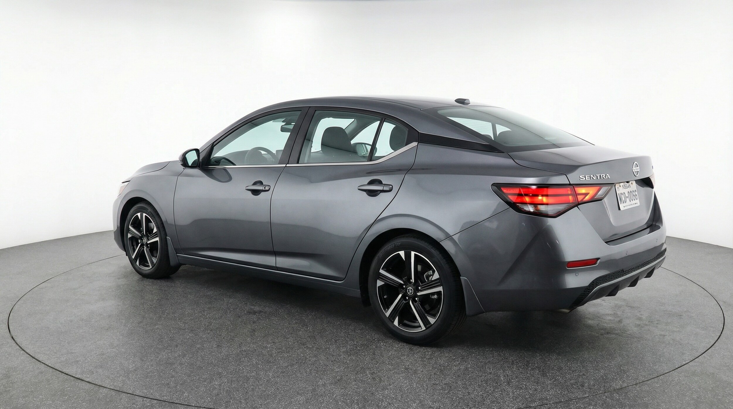 Thumbnail: 2025 Nissan Sentra - 5