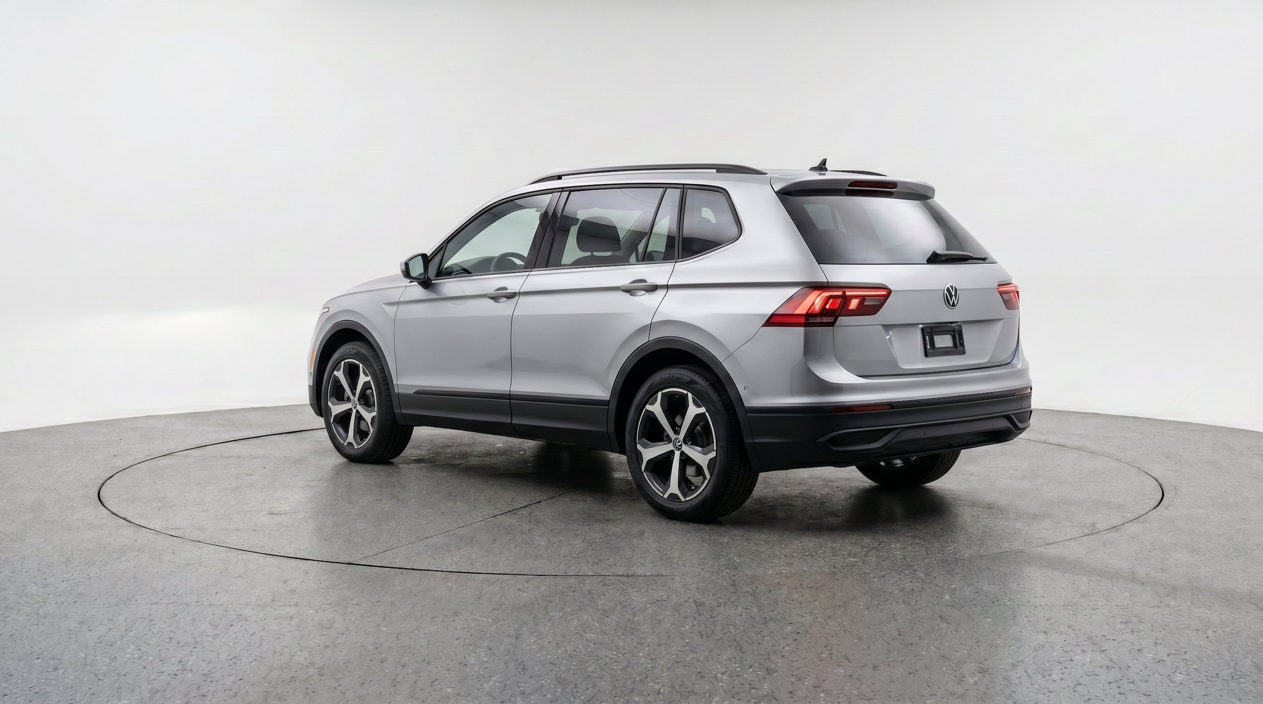 Thumbnail: 2026 Volkswagen Tiguan - 6