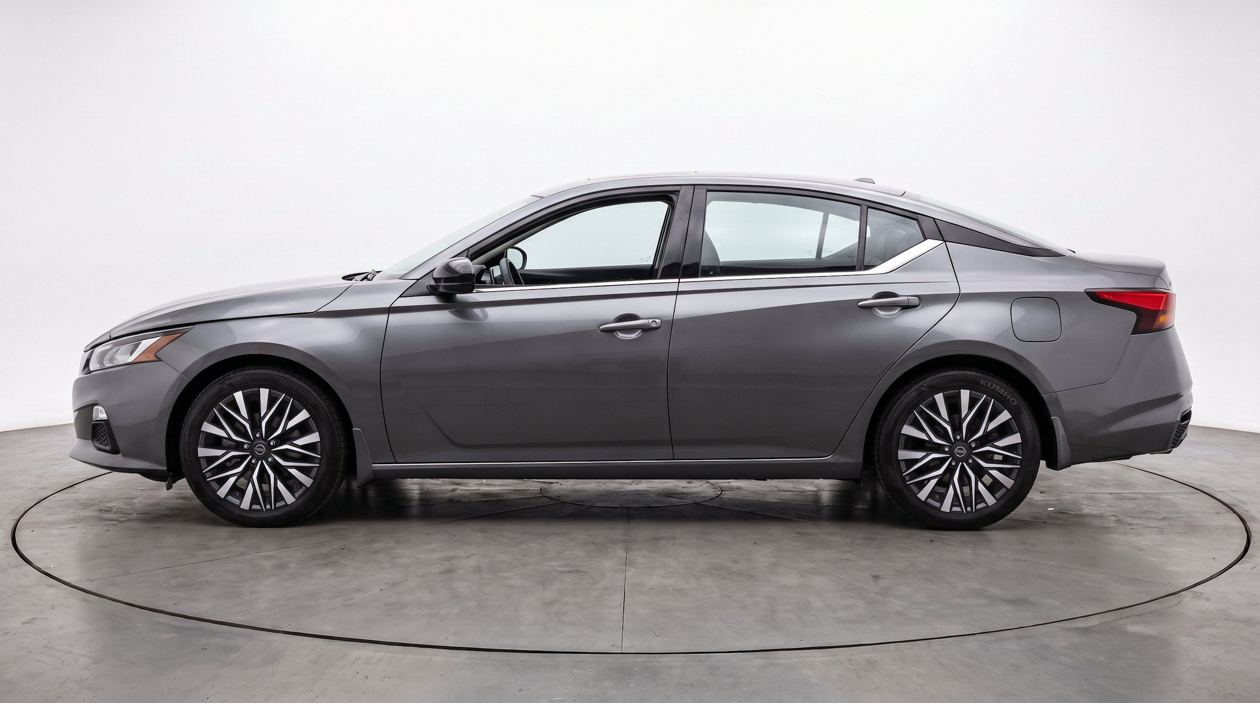 Thumbnail: 2026 Nissan Altima - 5
