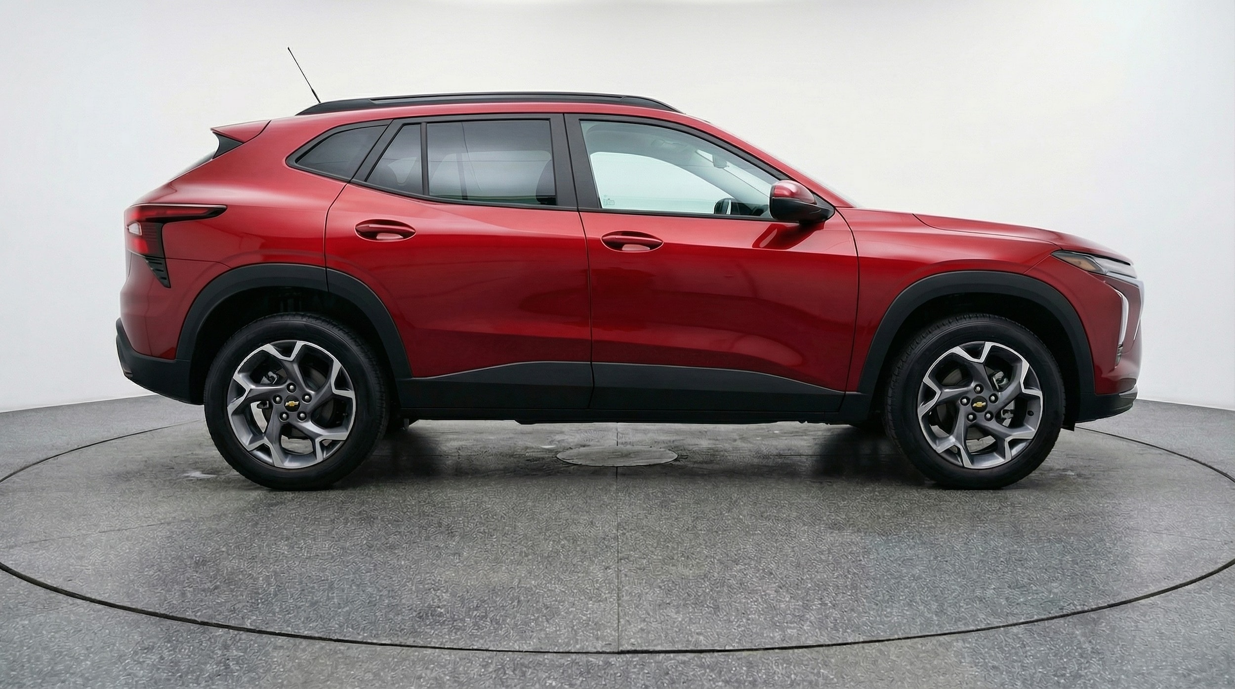 Thumbnail: 2025 Chevrolet Trax - 8