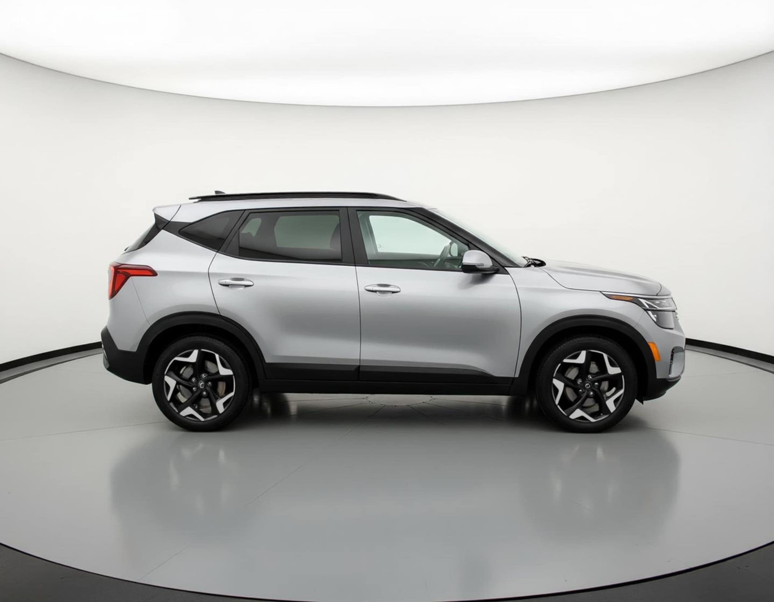 Thumbnail: 2025 Kia Seltos - 8