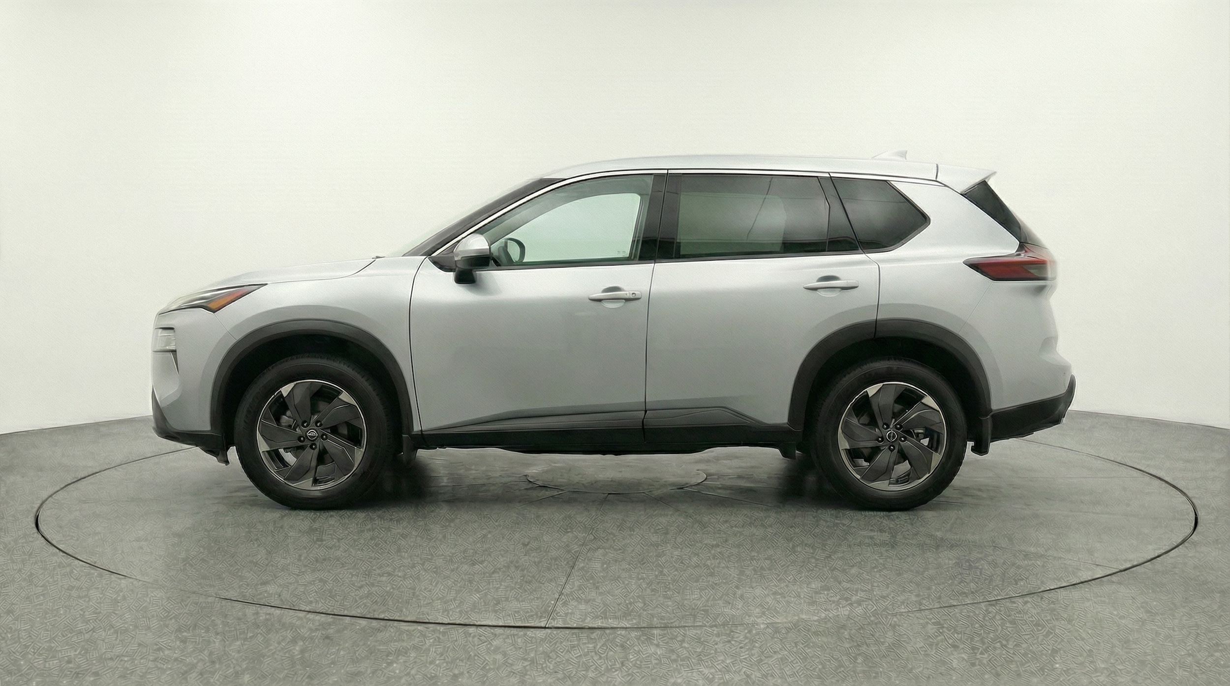 Thumbnail: 2025 Nissan Rogue - 4