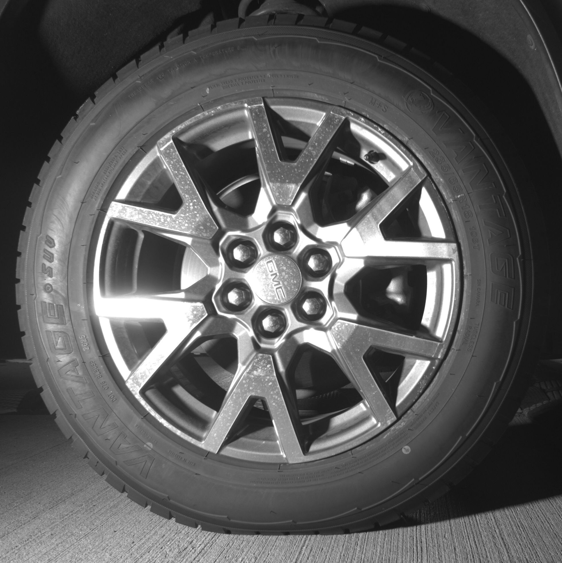 Thumbnail: 2023 GMC Acadia - 10