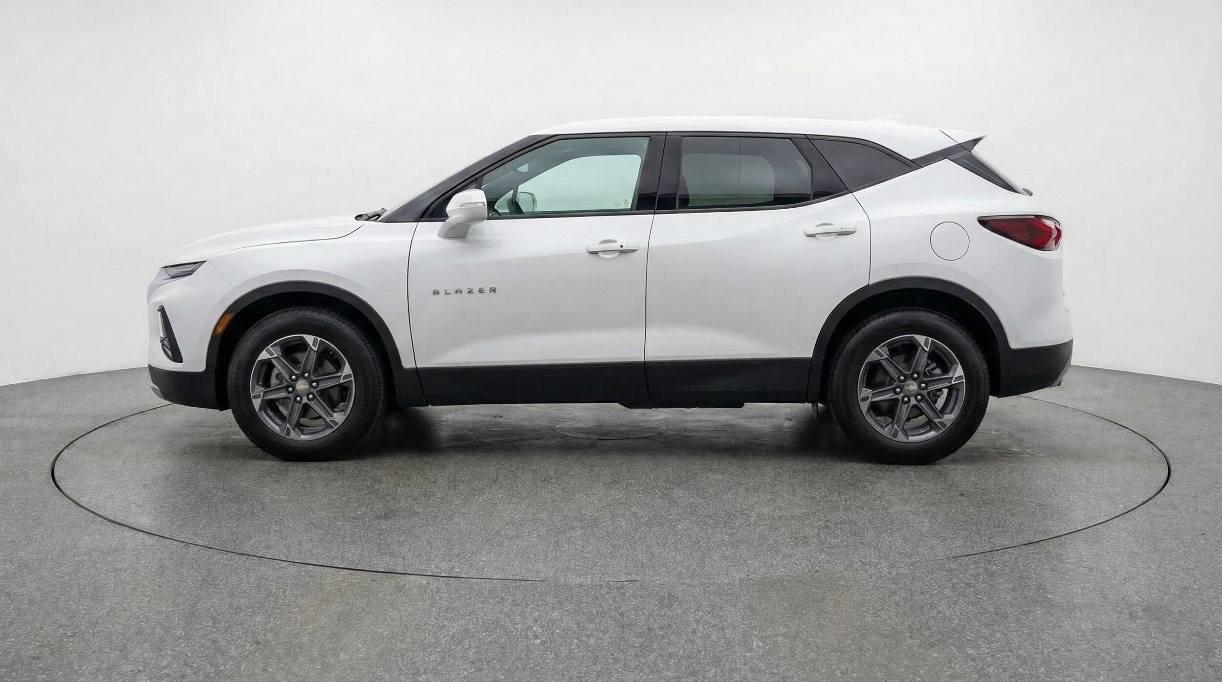 Thumbnail: 2025 Chevrolet Blazer - 5