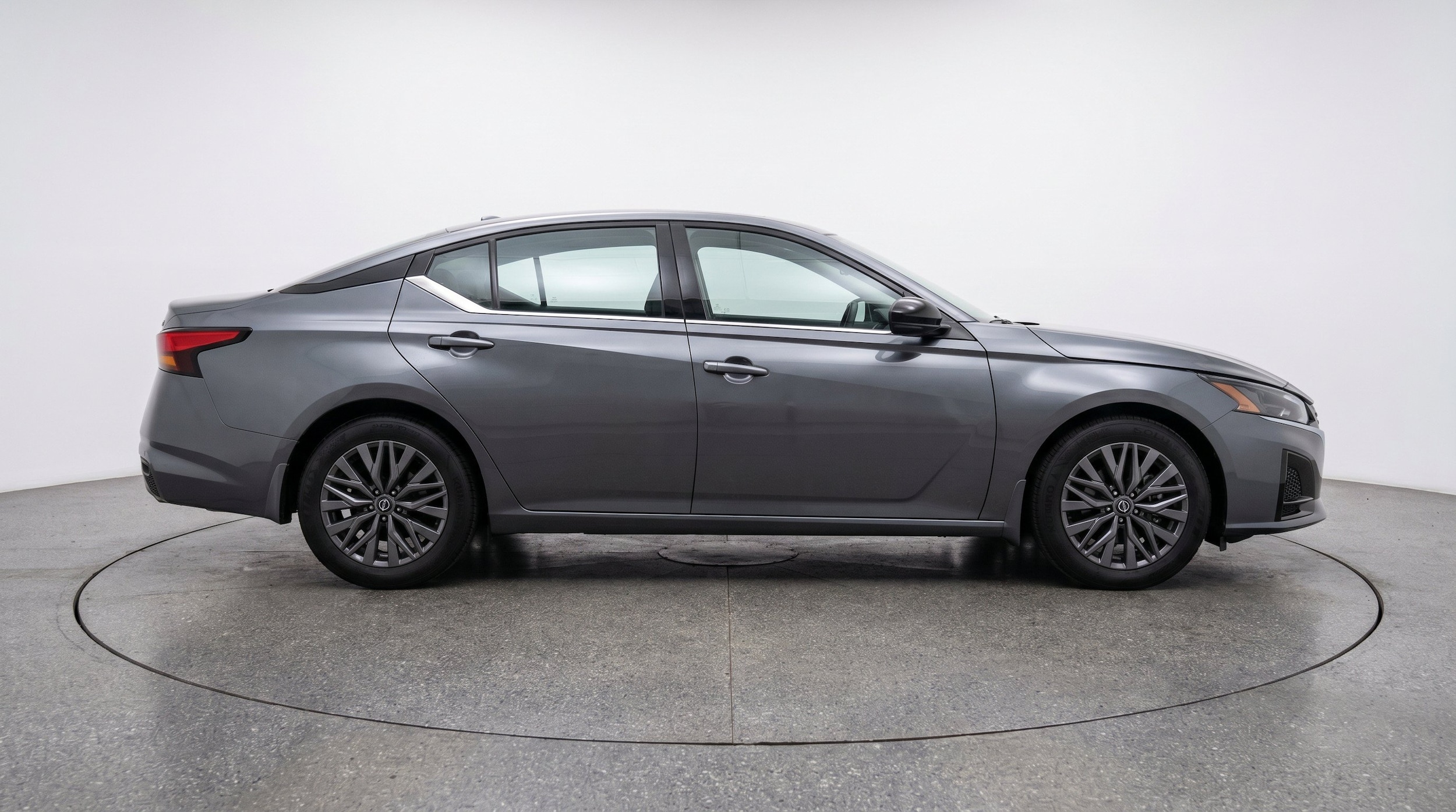 Thumbnail: 2025 Nissan Altima - 10