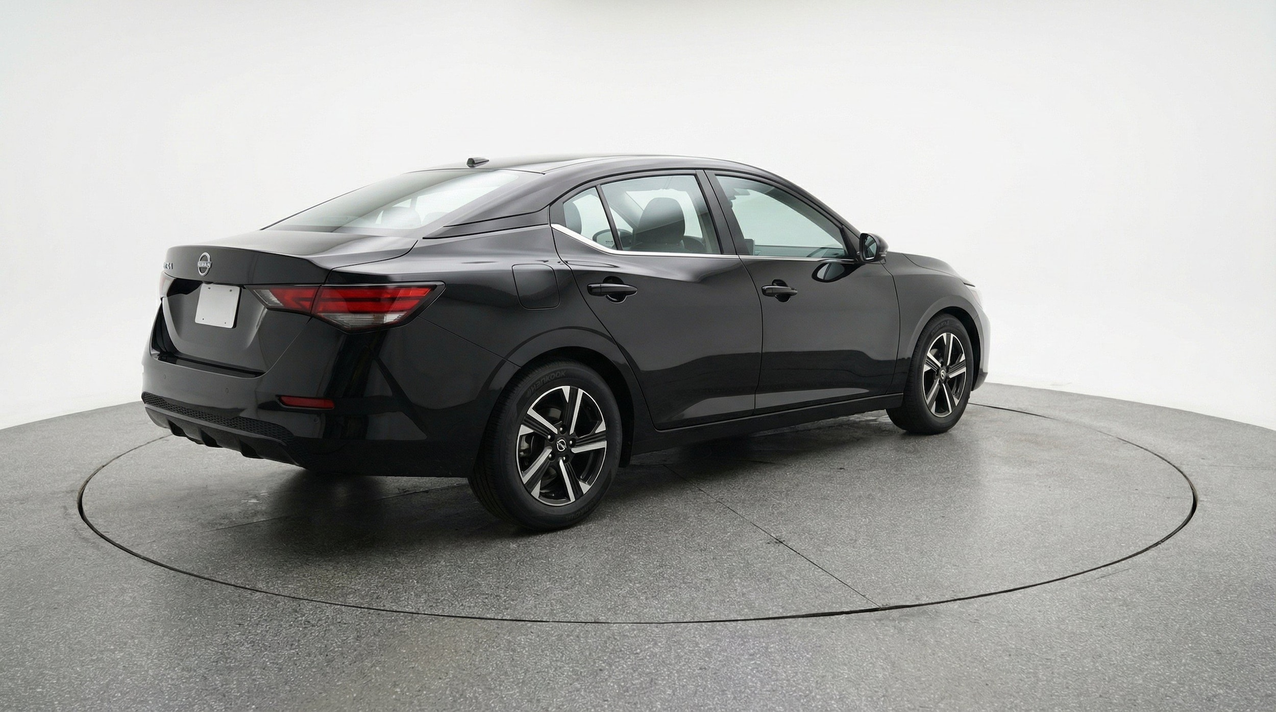 Thumbnail: 2025 Nissan Sentra - 9