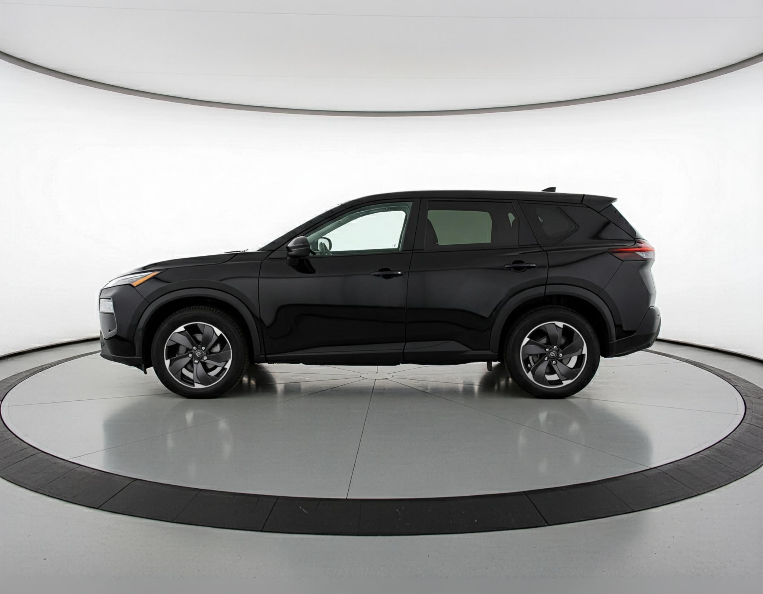 Thumbnail: 2025 Nissan Rogue - 4