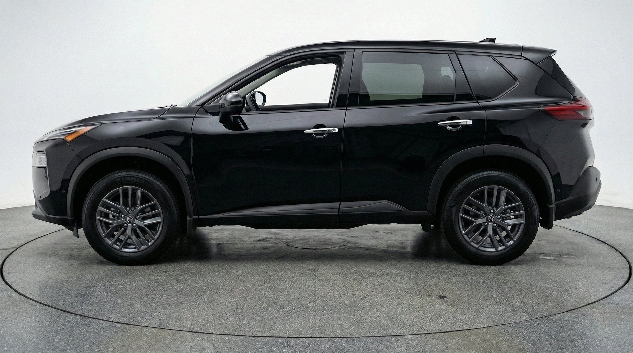 Thumbnail: 2026 Nissan Rogue - 5