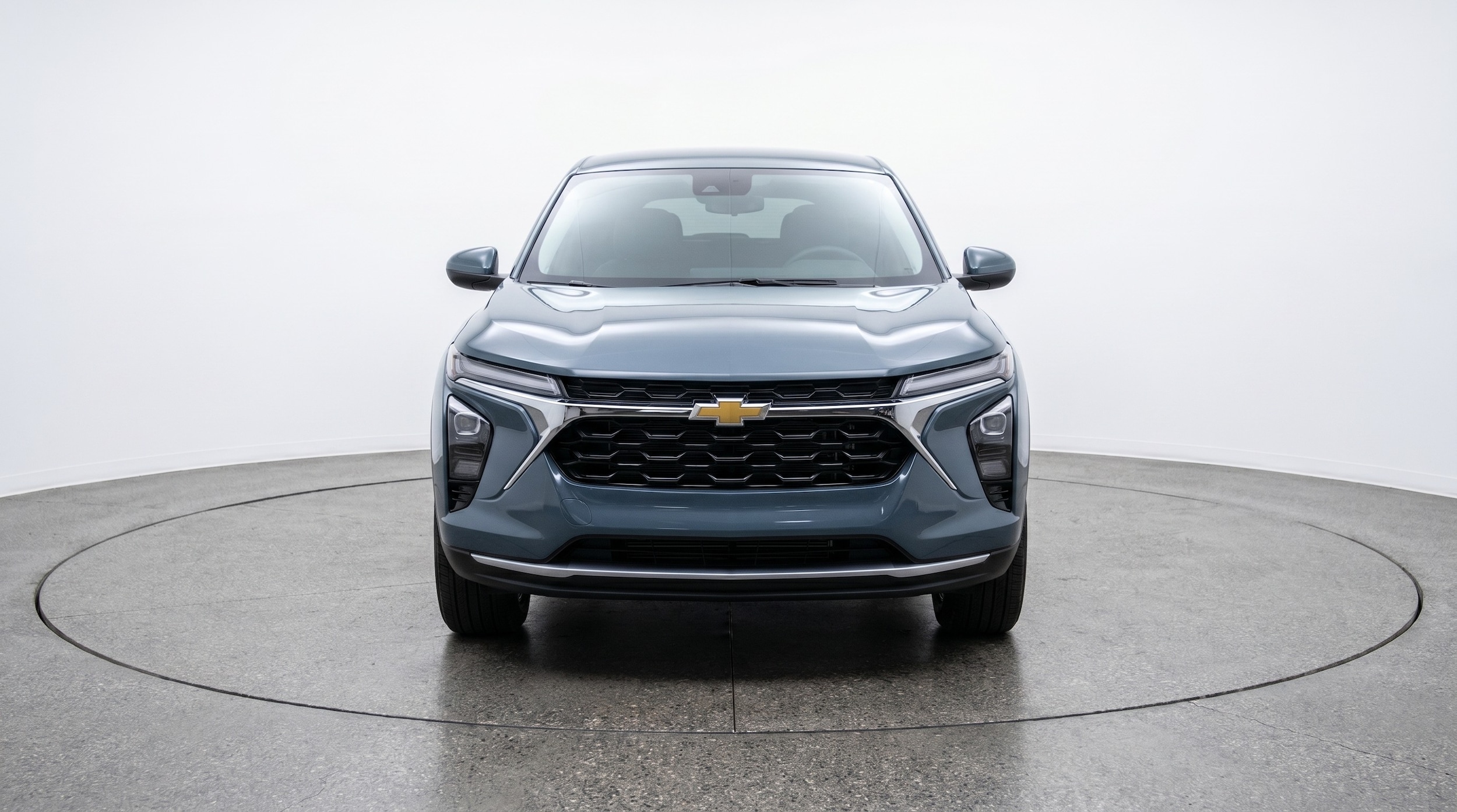 Thumbnail: 2025 Chevrolet Trax - 2