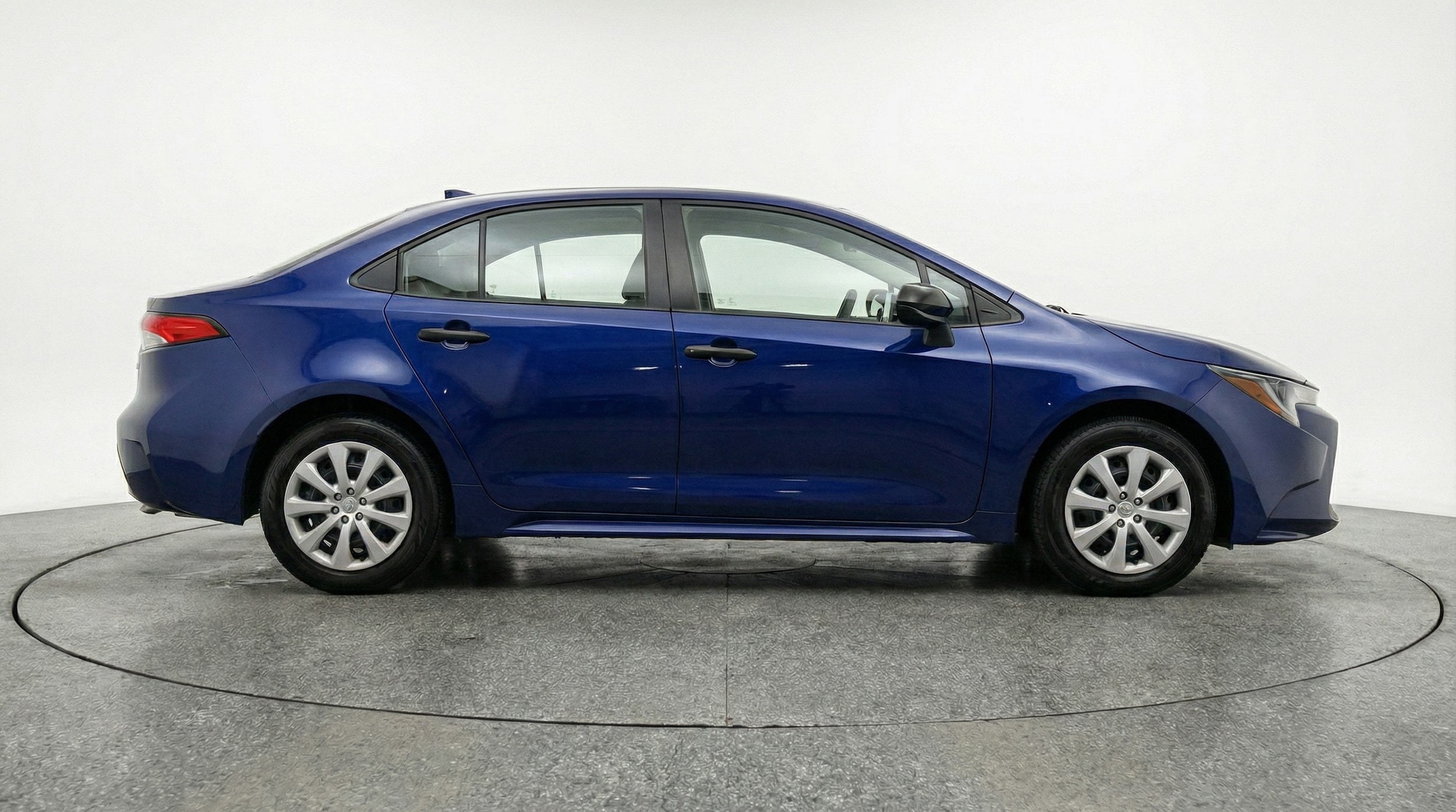 Thumbnail: 2025 Toyota Corolla - 8