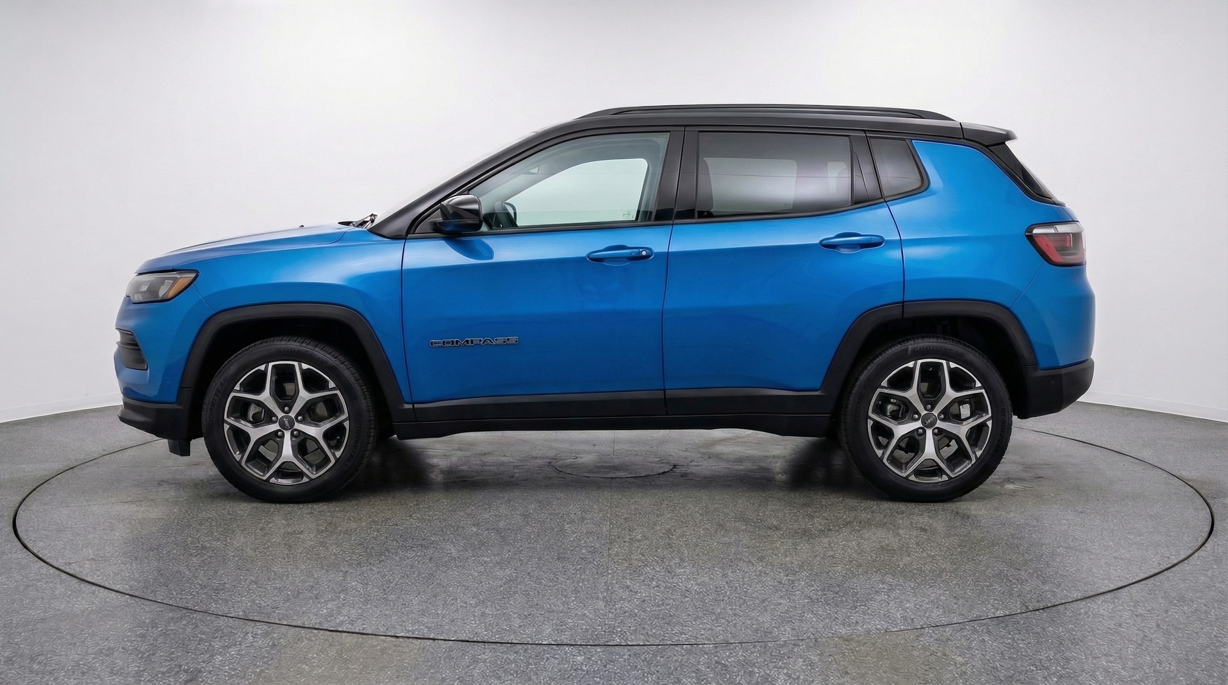 Thumbnail: 2025 Jeep Compass - 4