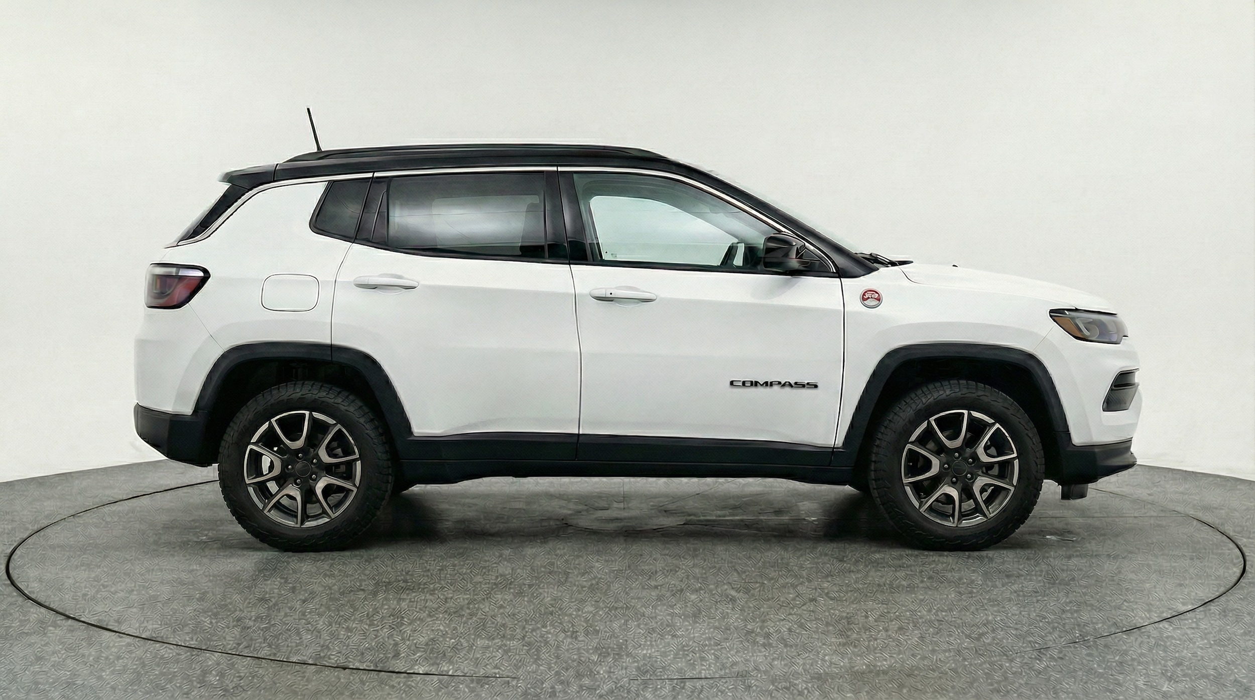 Thumbnail: 2025 Jeep Compass - 8