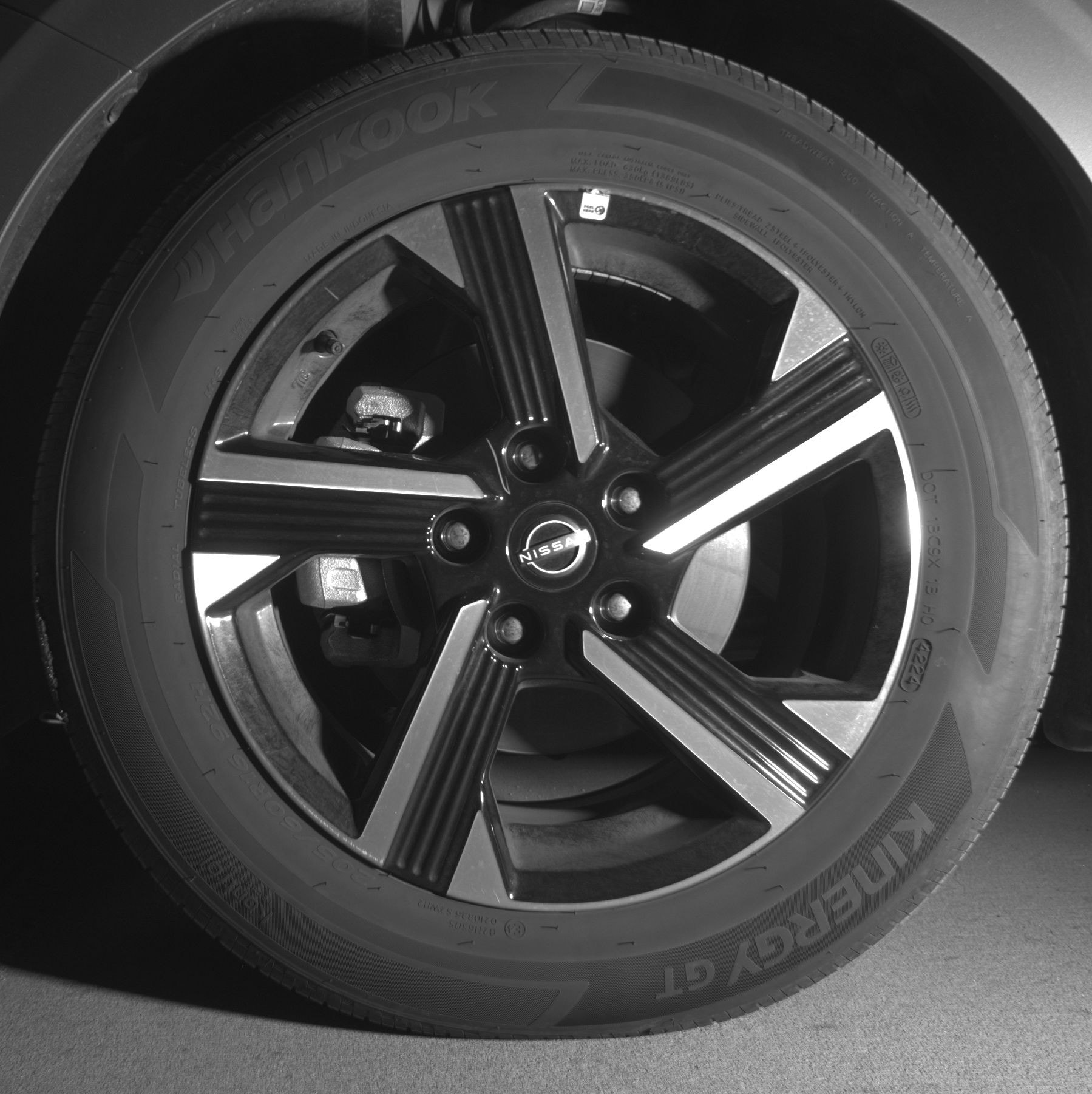 Thumbnail: 2025 Nissan Sentra - 9