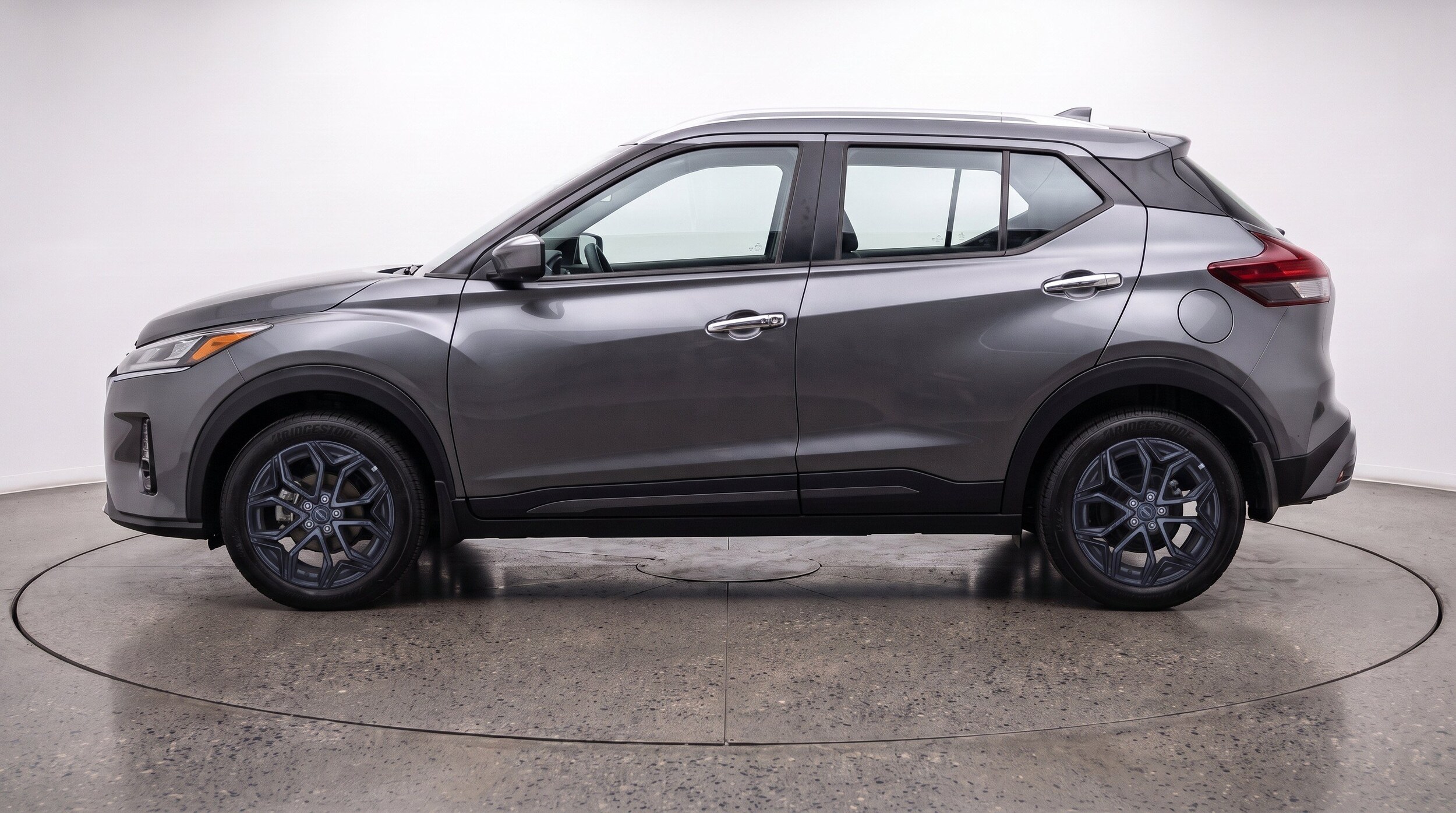 Thumbnail: 2026 Nissan Kicks - 5