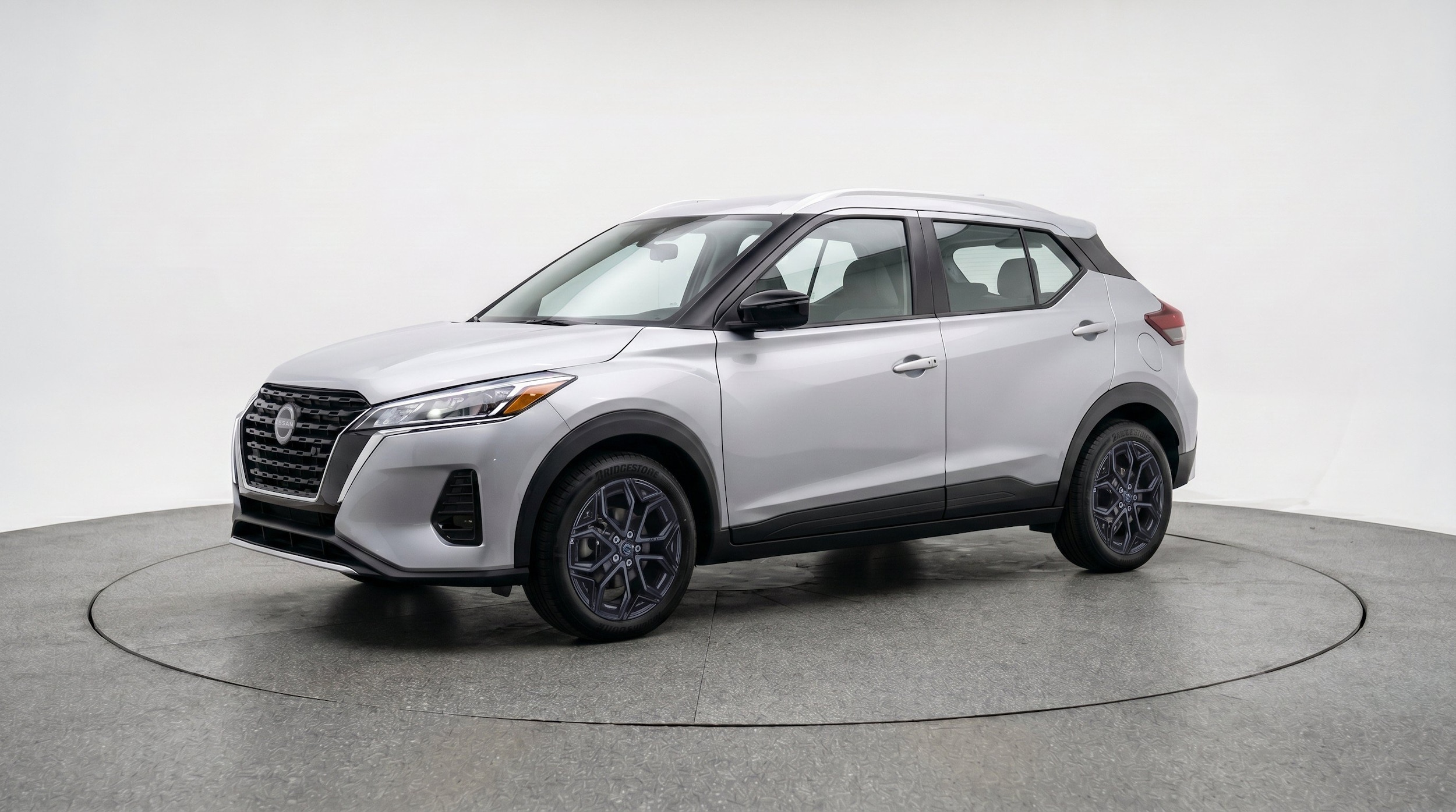 Thumbnail: 2026 Nissan Kicks - 3