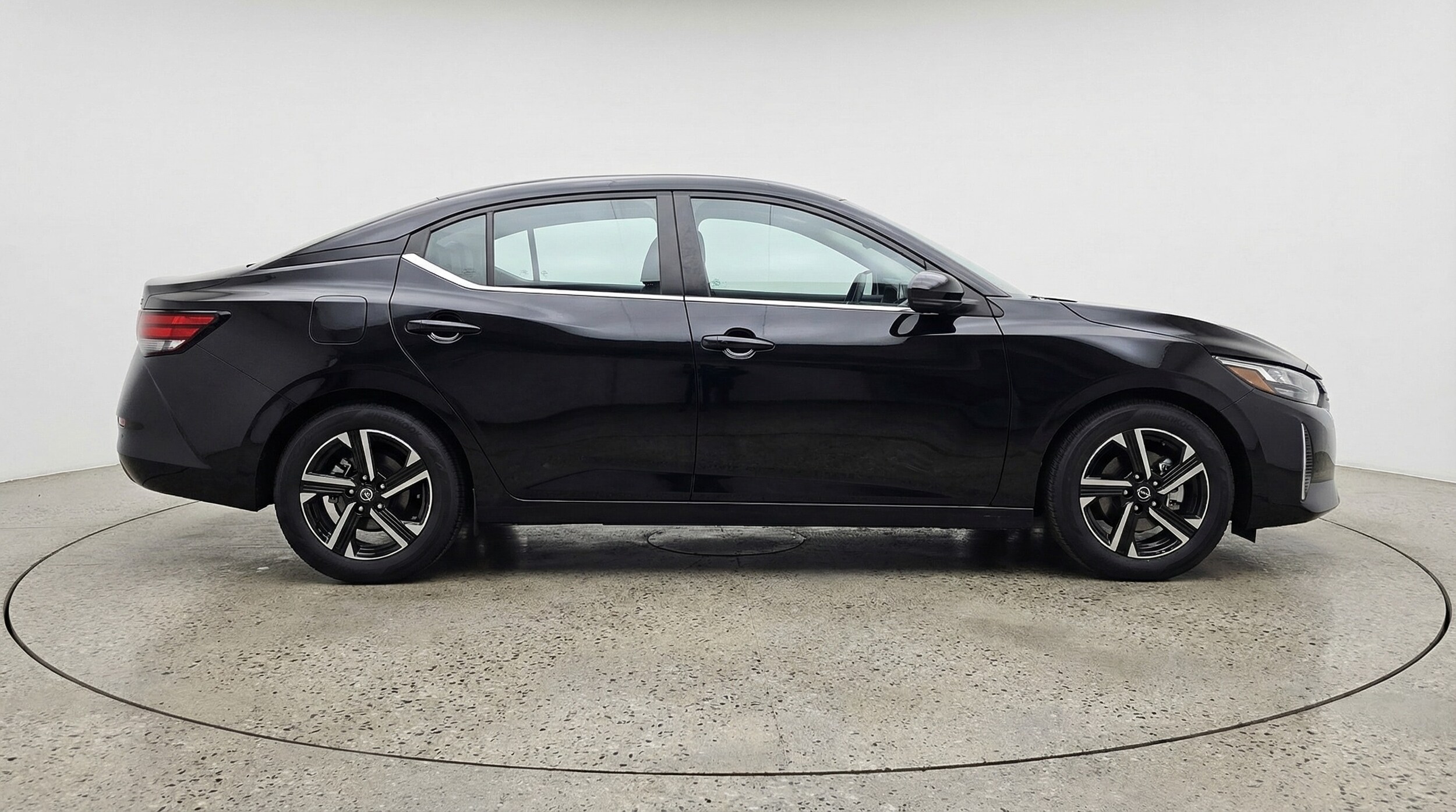 Thumbnail: 2025 Nissan Sentra - 8