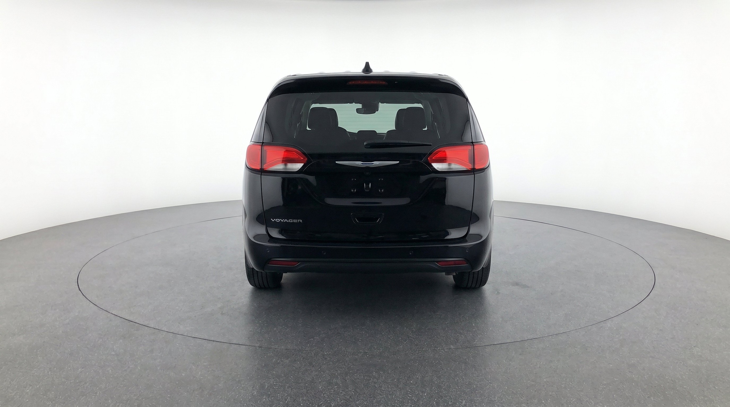 Thumbnail: 2024 Chrysler Voyager - 7