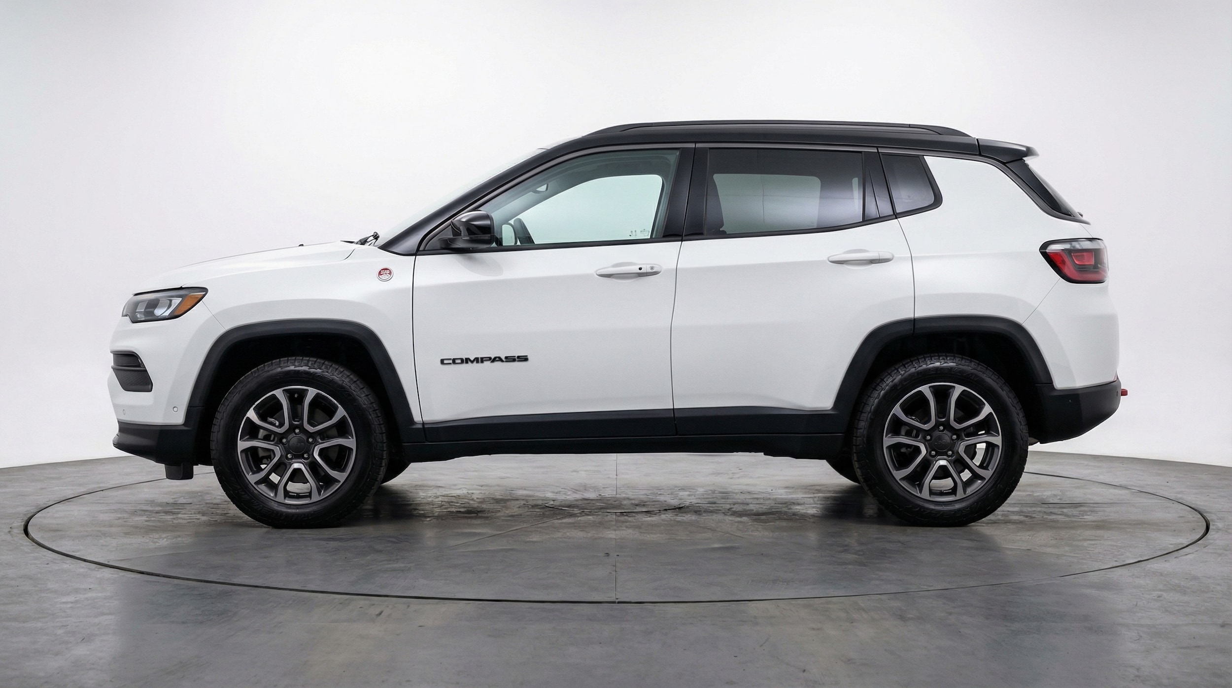 Thumbnail: 2025 Jeep Compass - 4