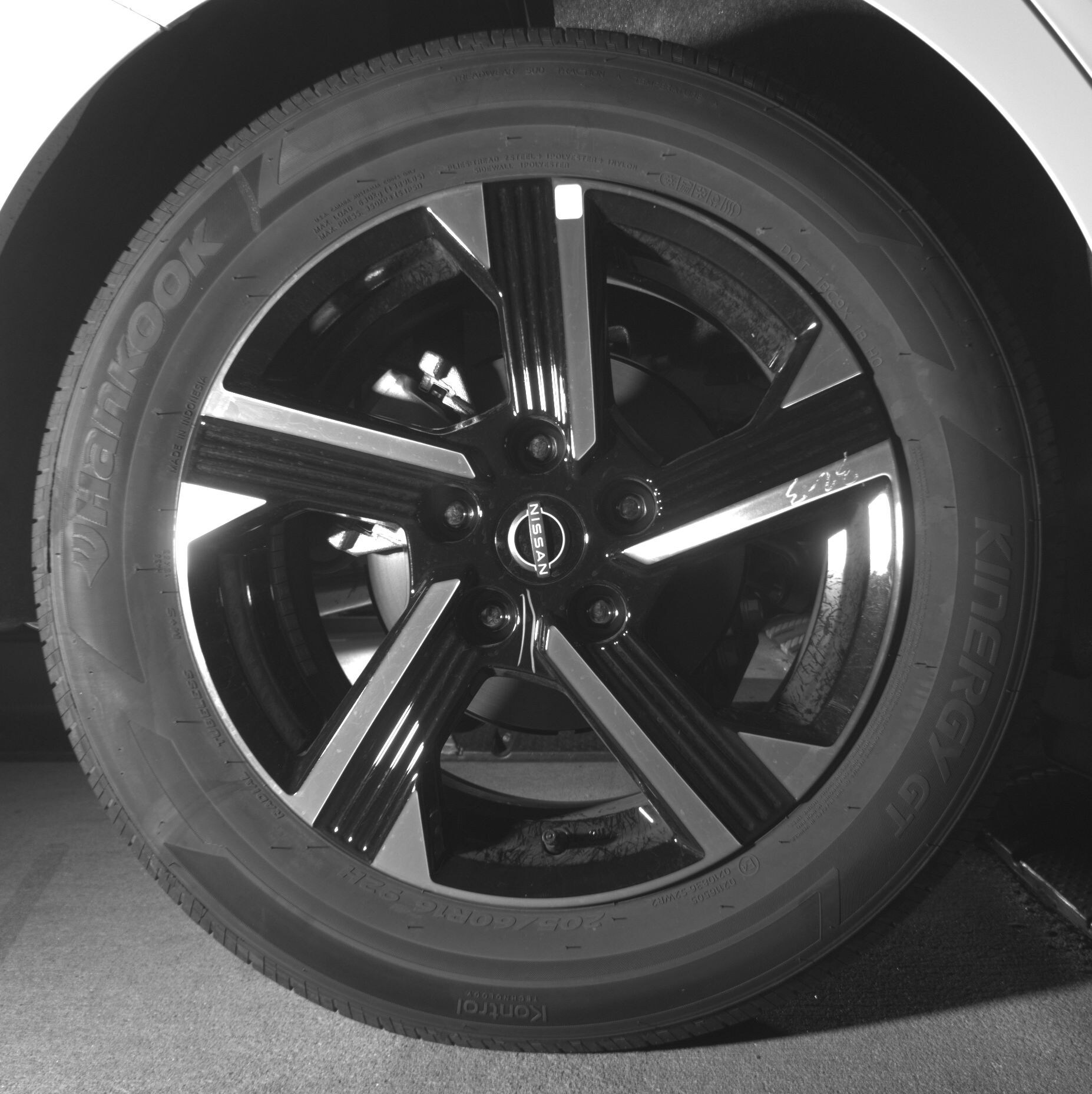 Thumbnail: 2025 Nissan Sentra - 12