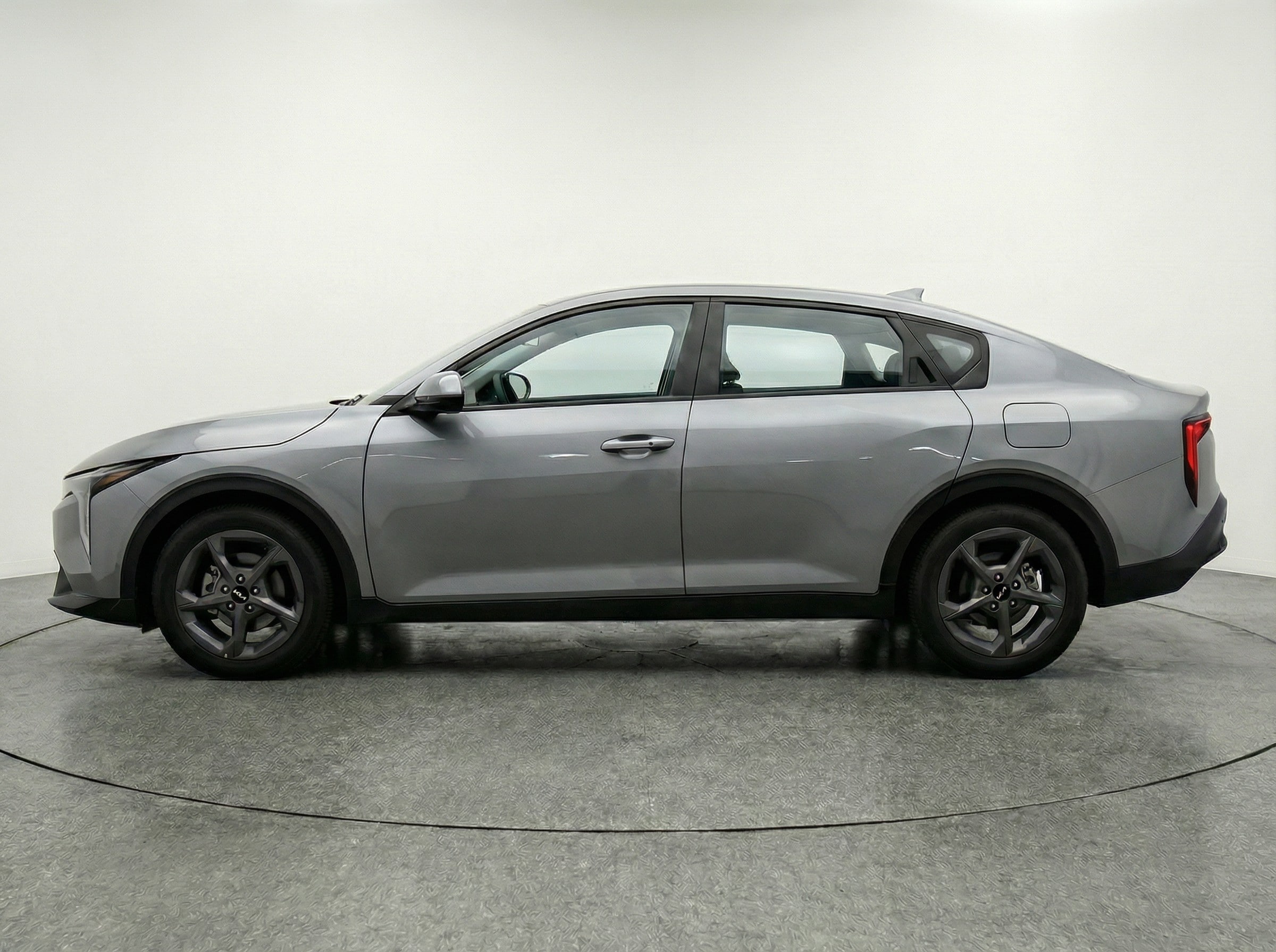 Thumbnail: 2025 Kia K4 - 4
