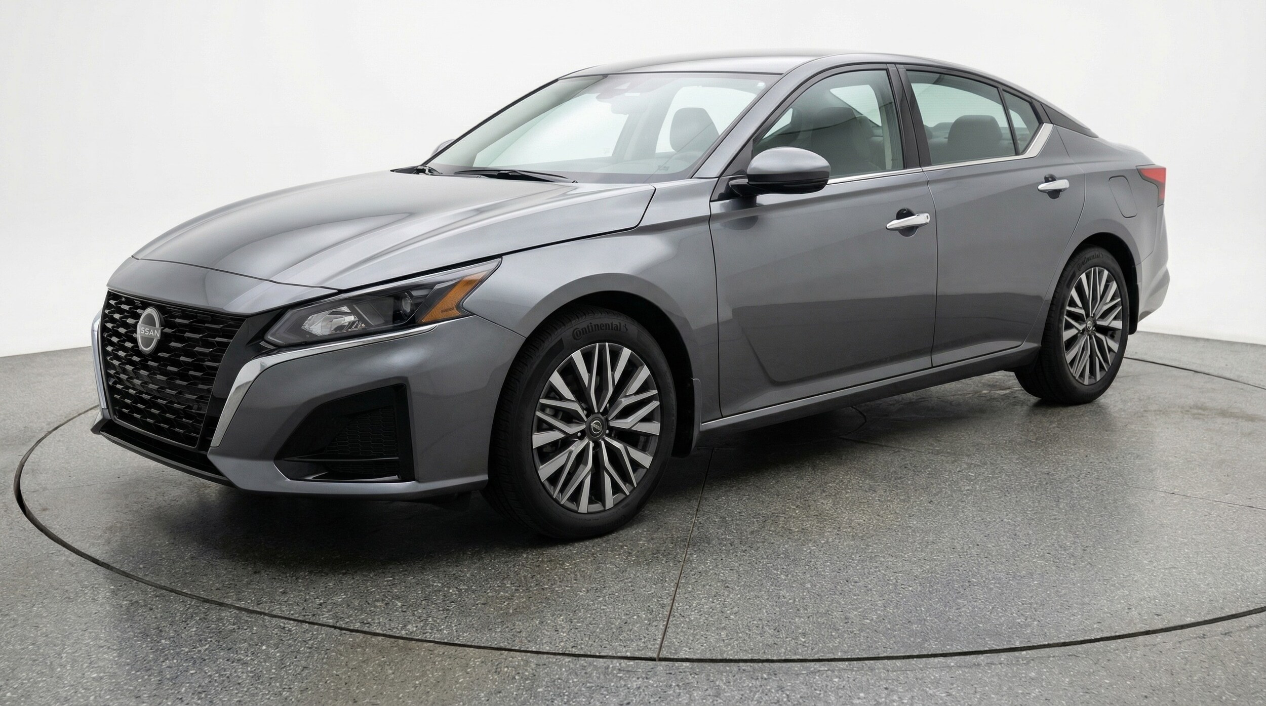 Thumbnail: 2025 Nissan Altima - 3