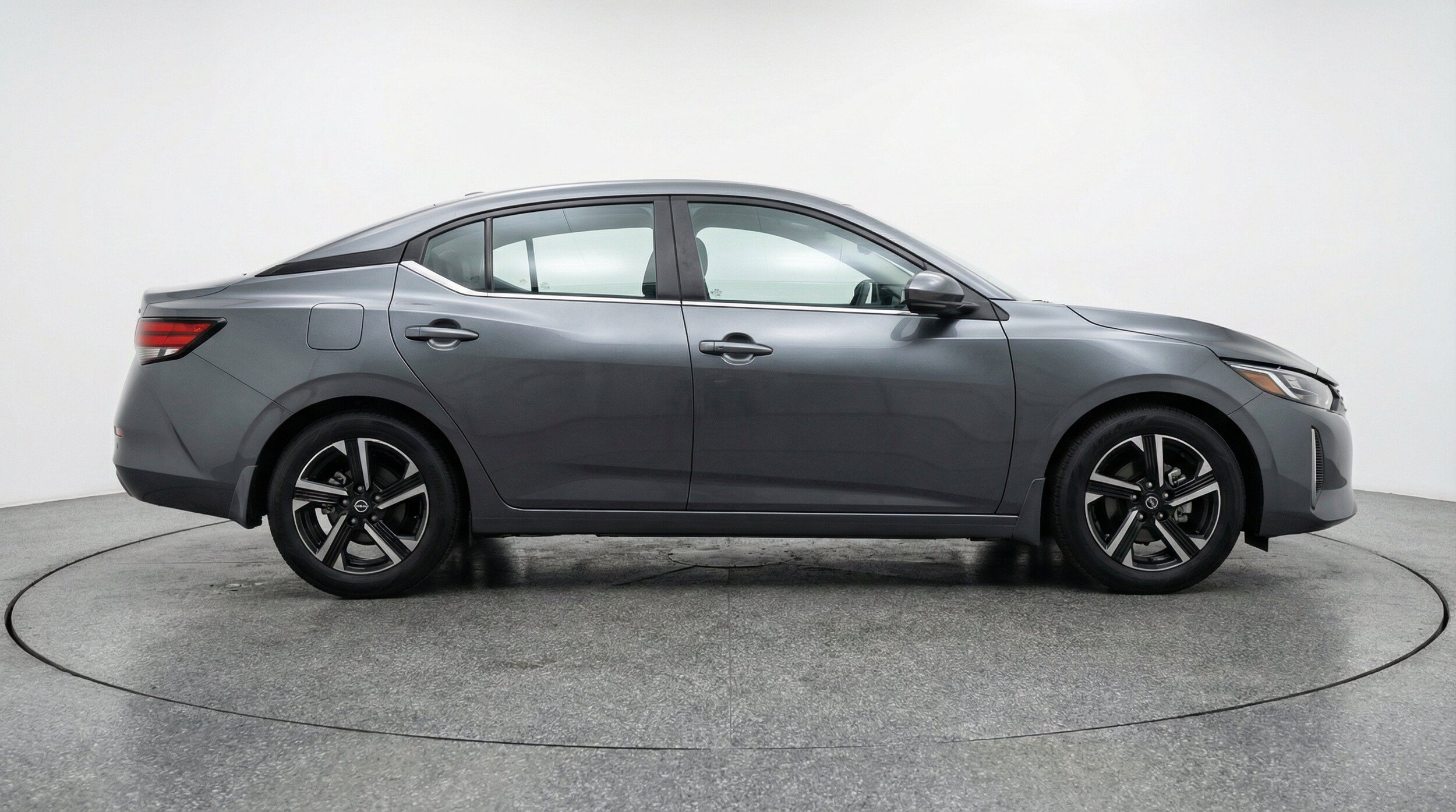 Thumbnail: 2025 Nissan Sentra - 11