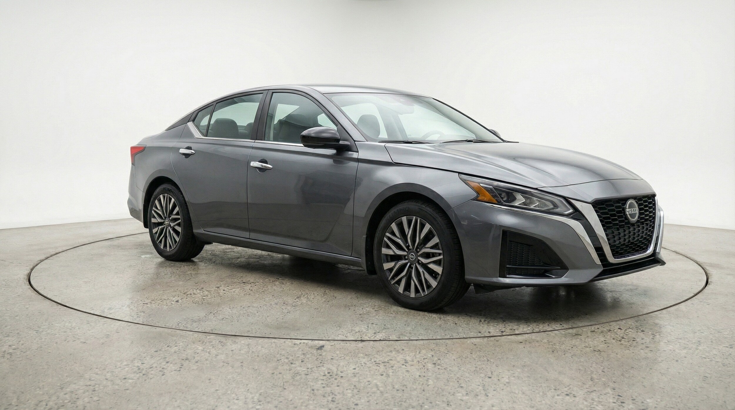 Thumbnail: 2025 Nissan Altima - 1