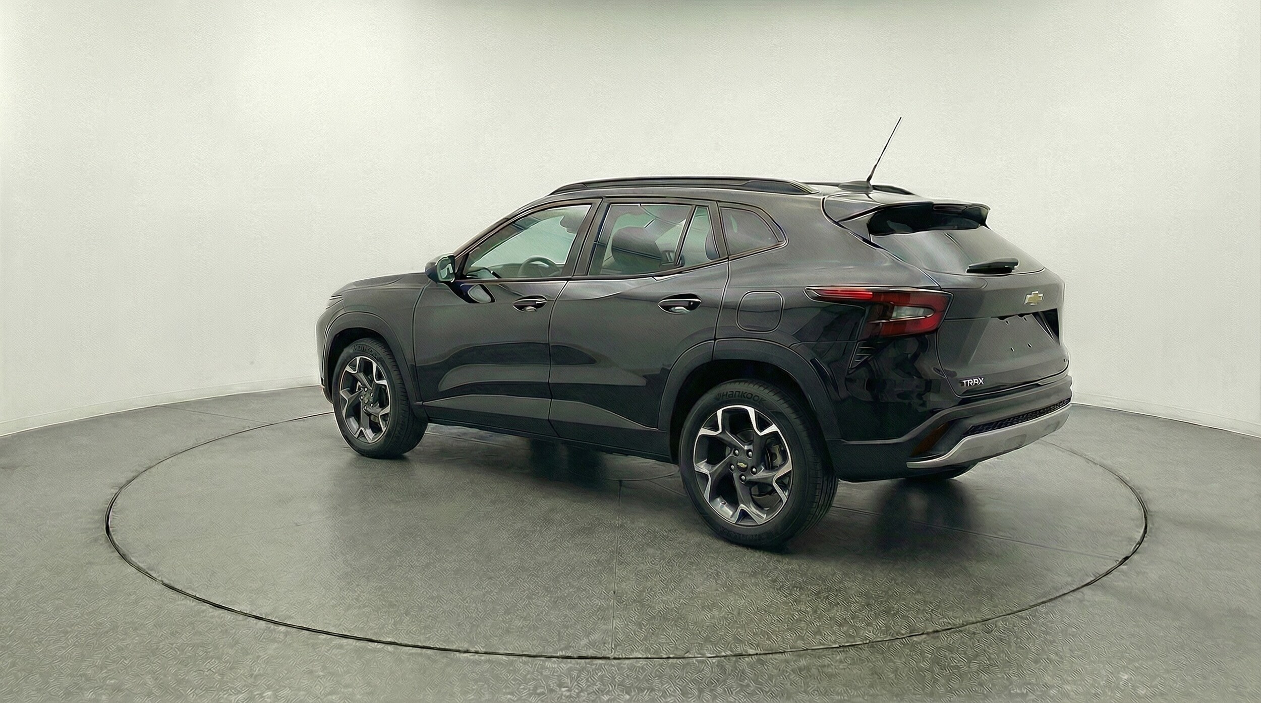 Thumbnail: 2025 Chevrolet Trax - 5