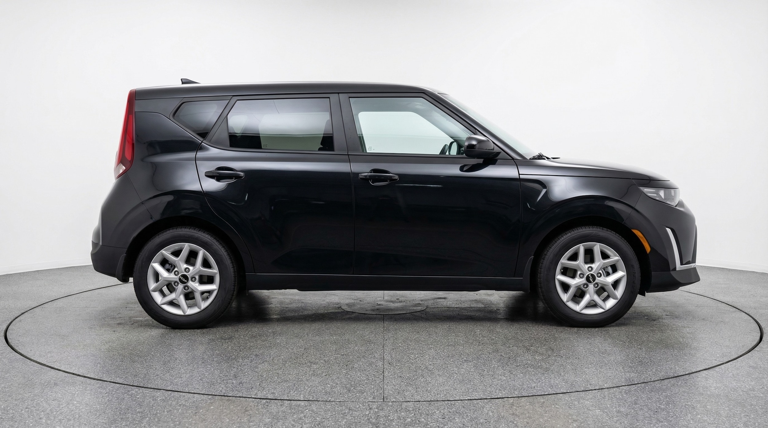 Thumbnail: 2025 Kia Soul - 8