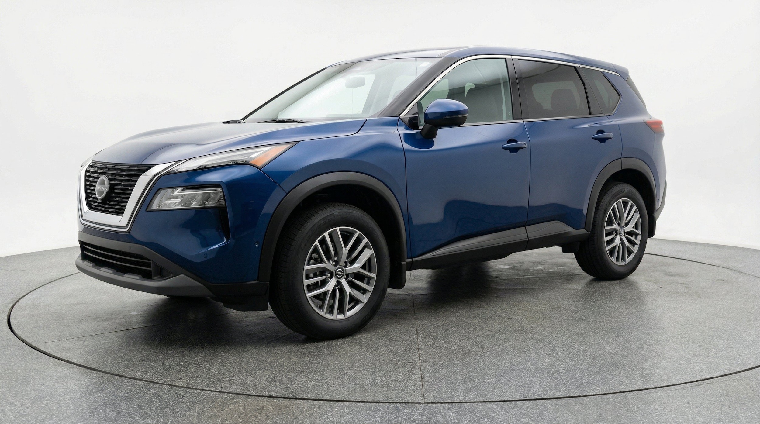 Thumbnail: 2026 Nissan Rogue - 3