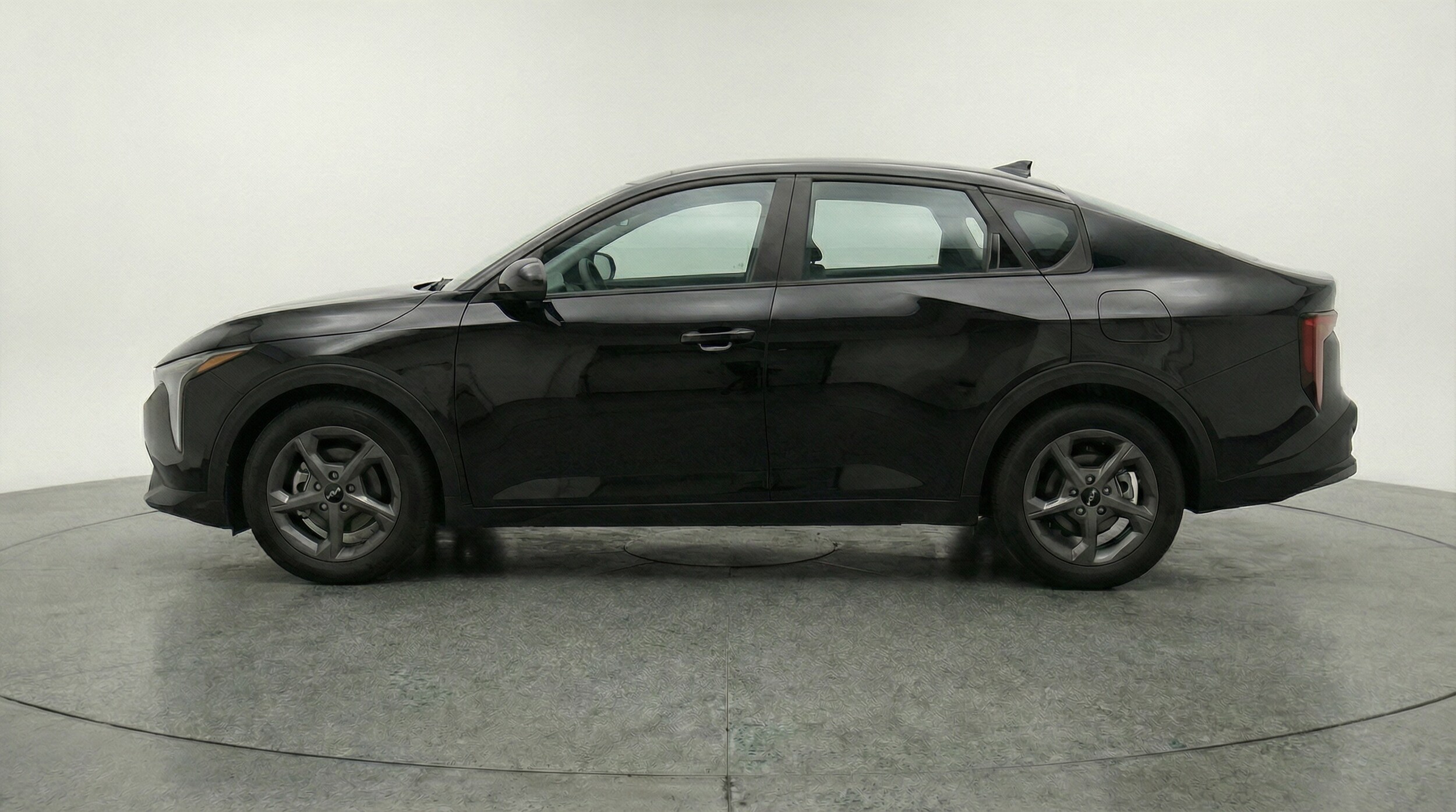 Thumbnail: 2025 Kia K4 - 4