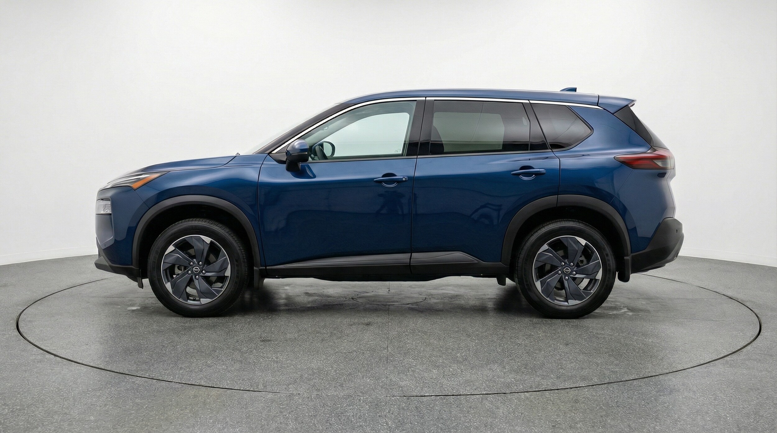 Thumbnail: 2025 Nissan Rogue - 4